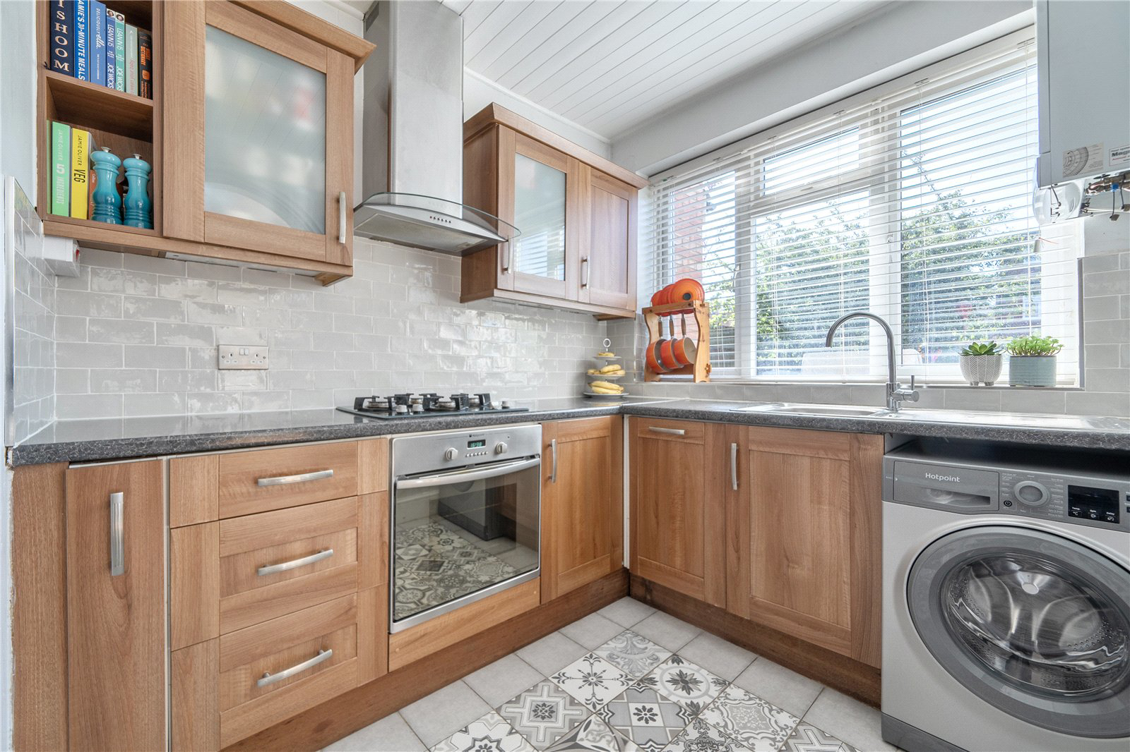 Countisbury Avenue, Enfield, EN1, photo 18