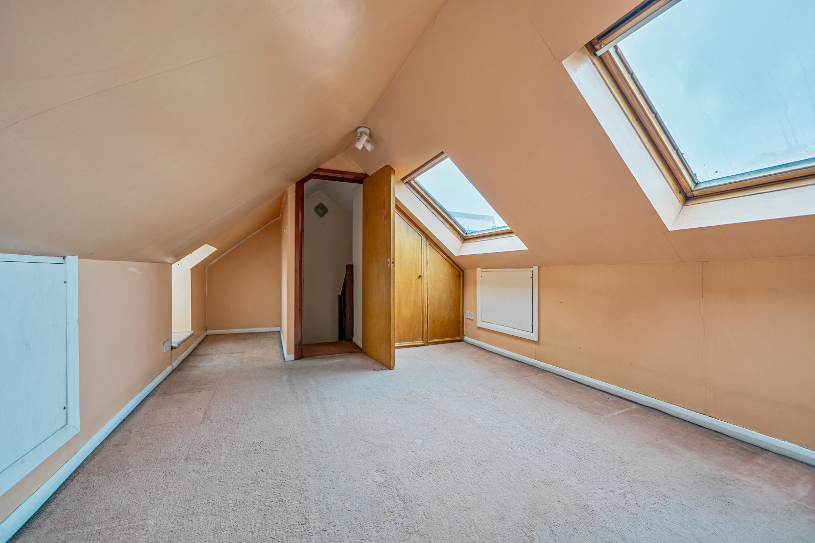 Irkdale Avenue, Enfield, EN1, photo 35