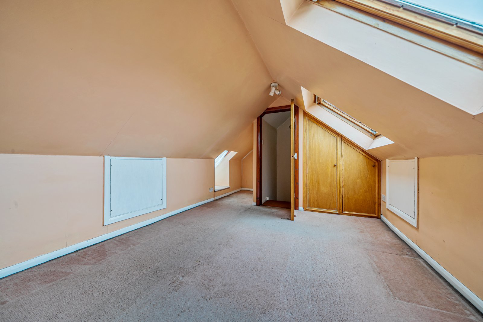 Irkdale Avenue, Enfield, EN1, photo 6
