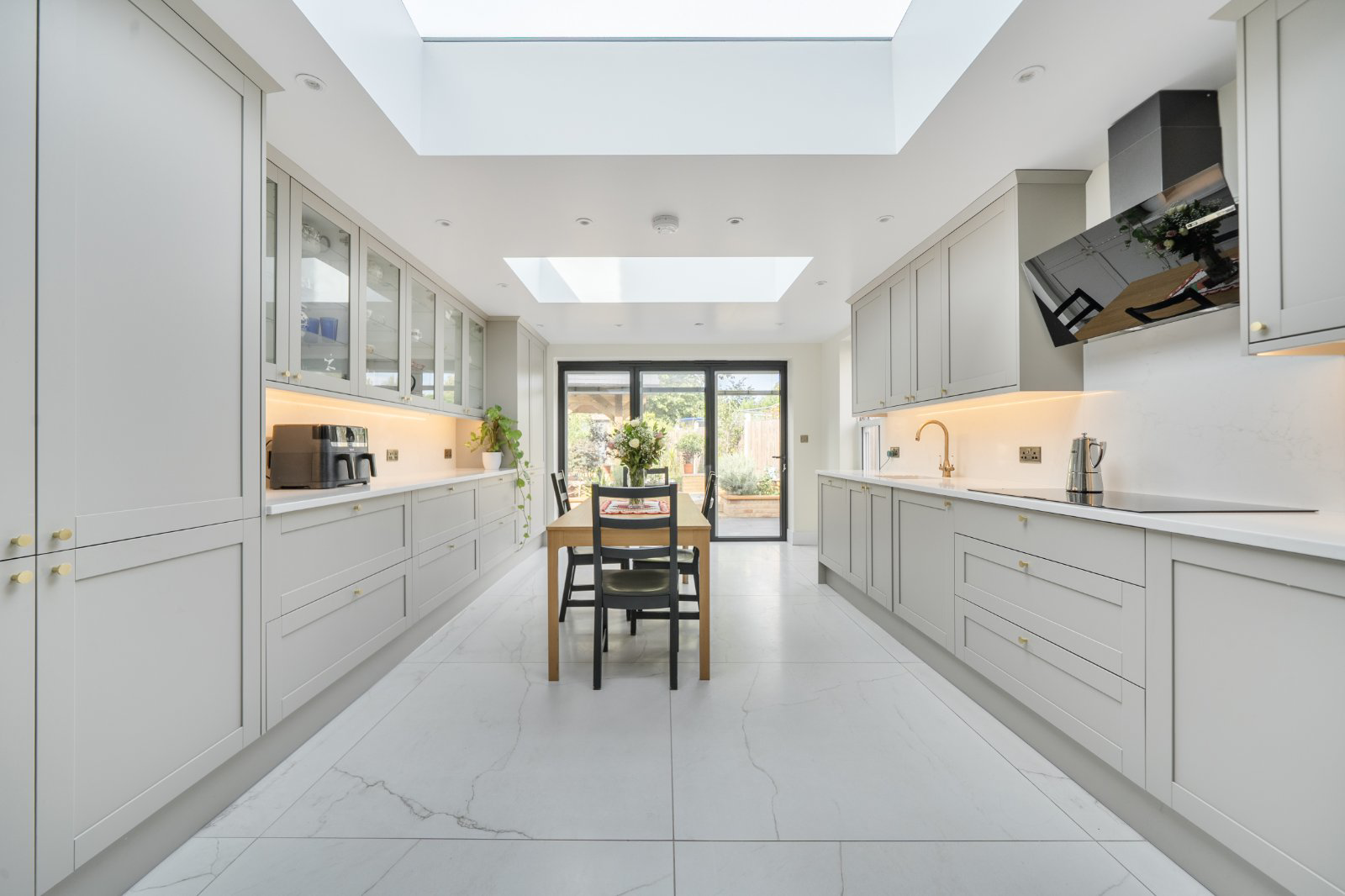 Broadfield Square, Enfield, EN1, photo 4