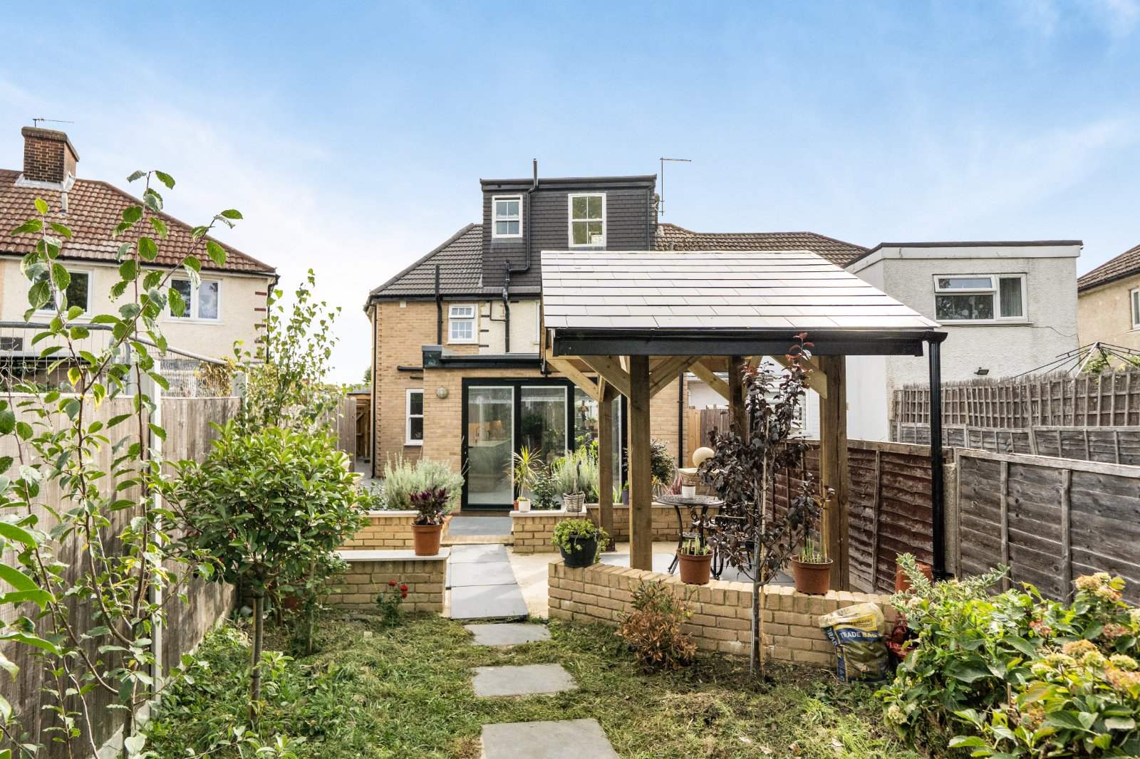 Broadfield Square, Enfield, EN1, photo 29