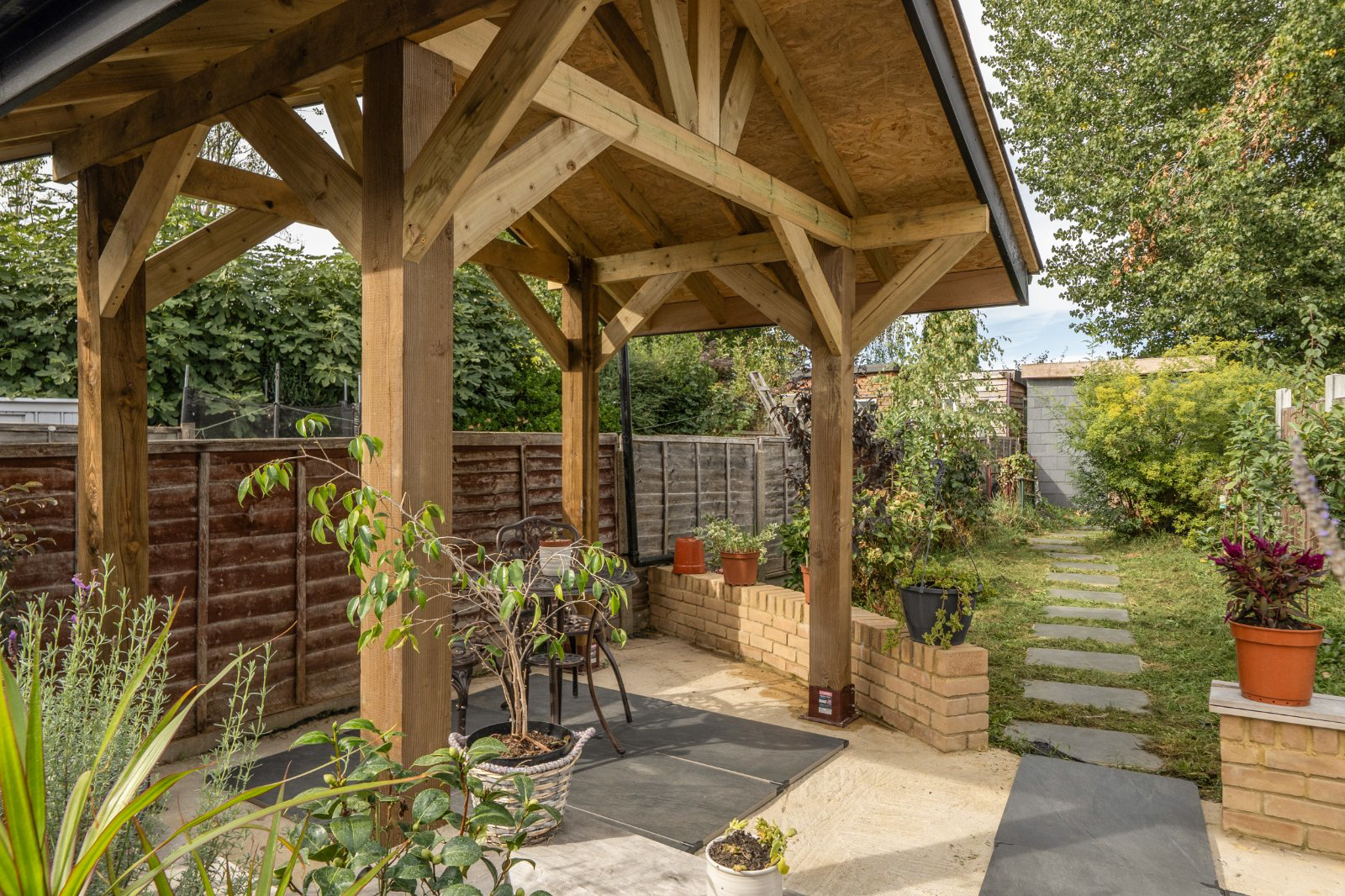 Broadfield Square, Enfield, EN1, photo 28
