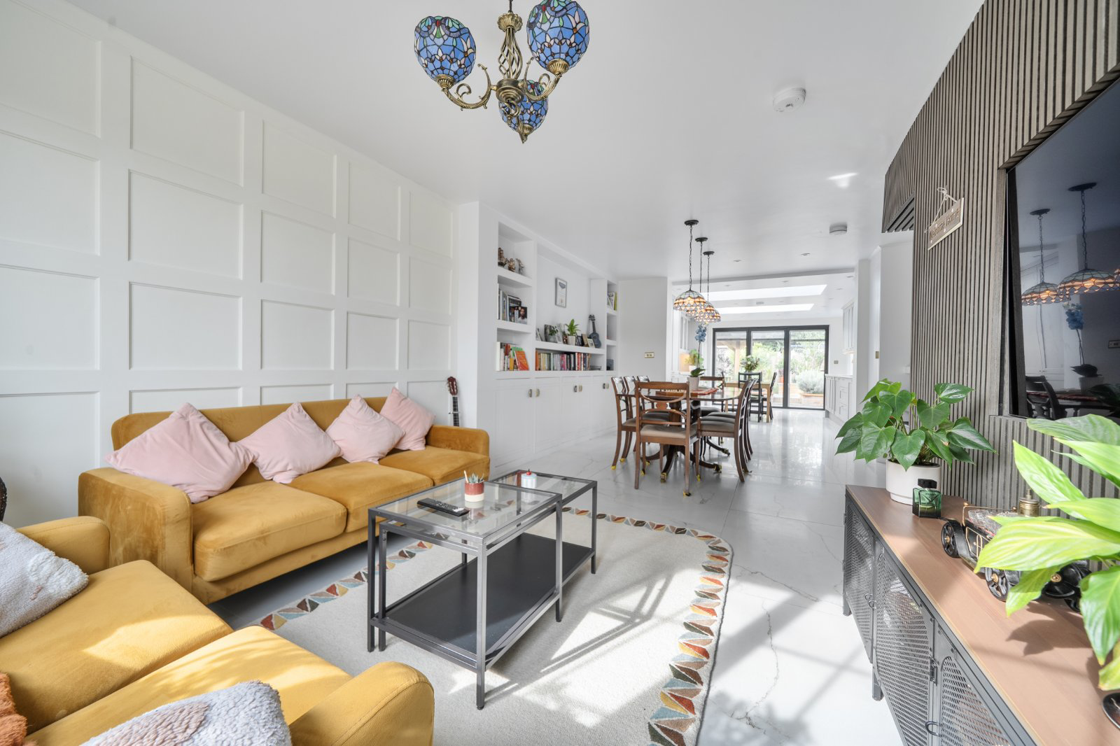Broadfield Square, Enfield, EN1, photo 6