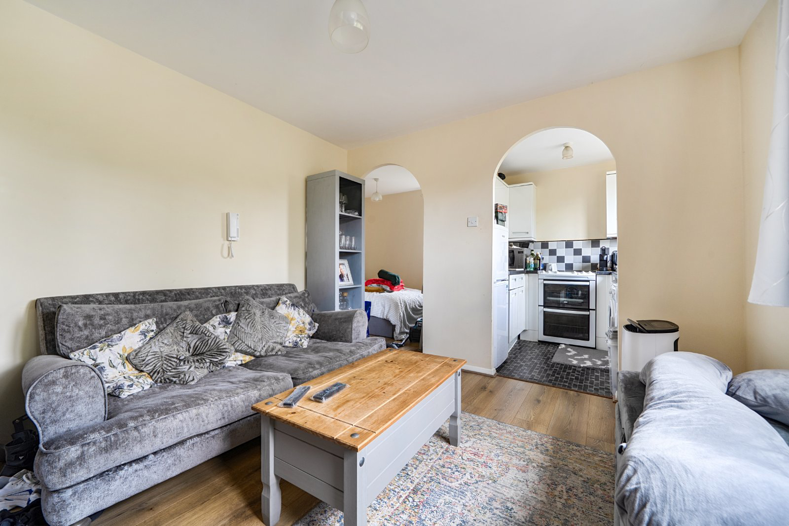 Waddington Close, Enfield, EN1, photo 10