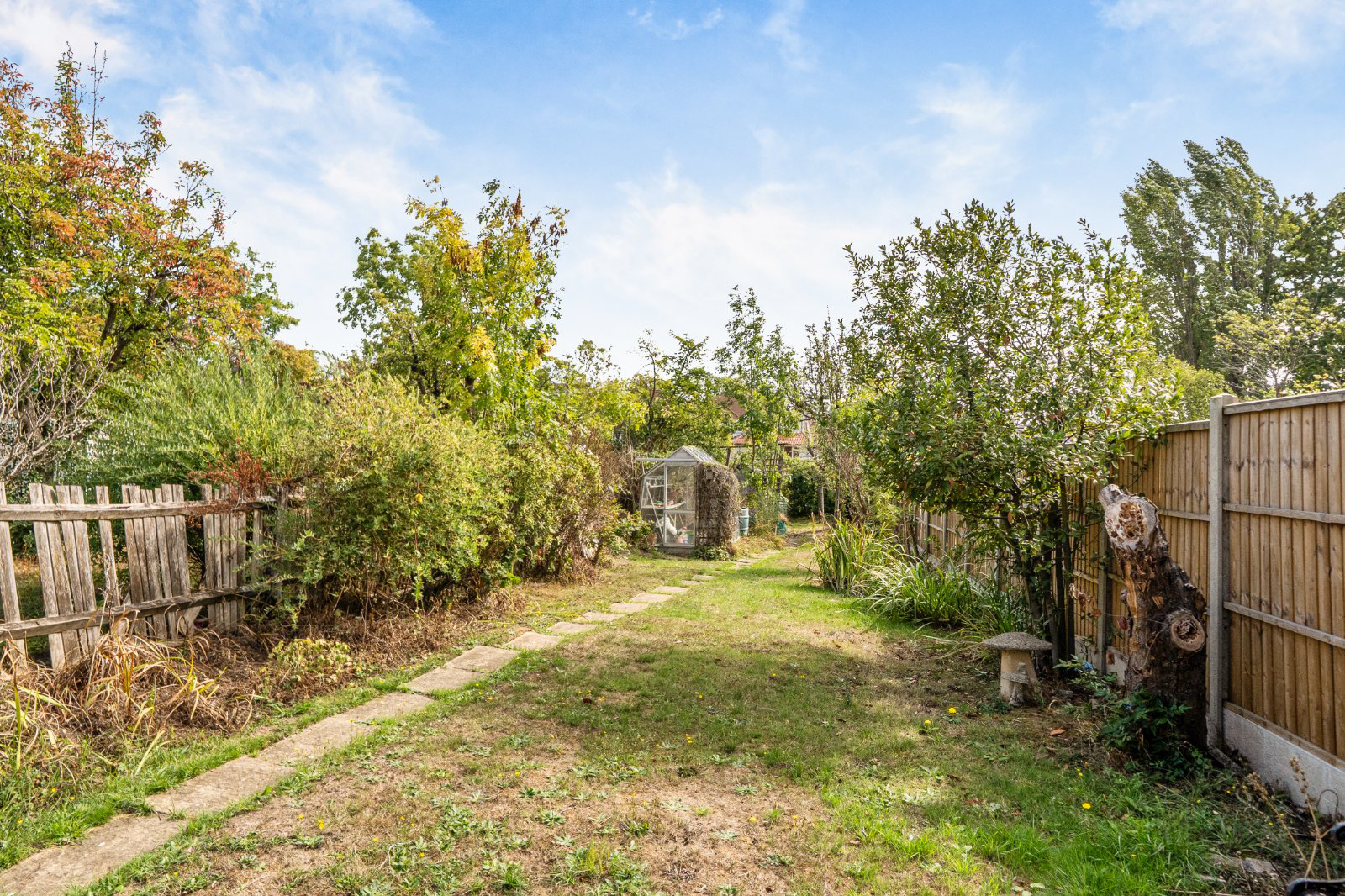 Brycedale Crescent, Southgate, London, N14, photo 18