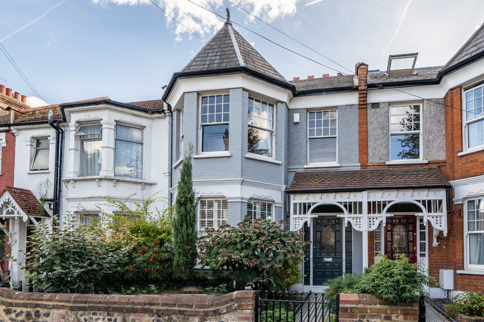 Belsize Avenue, Palmers Green, London, N13