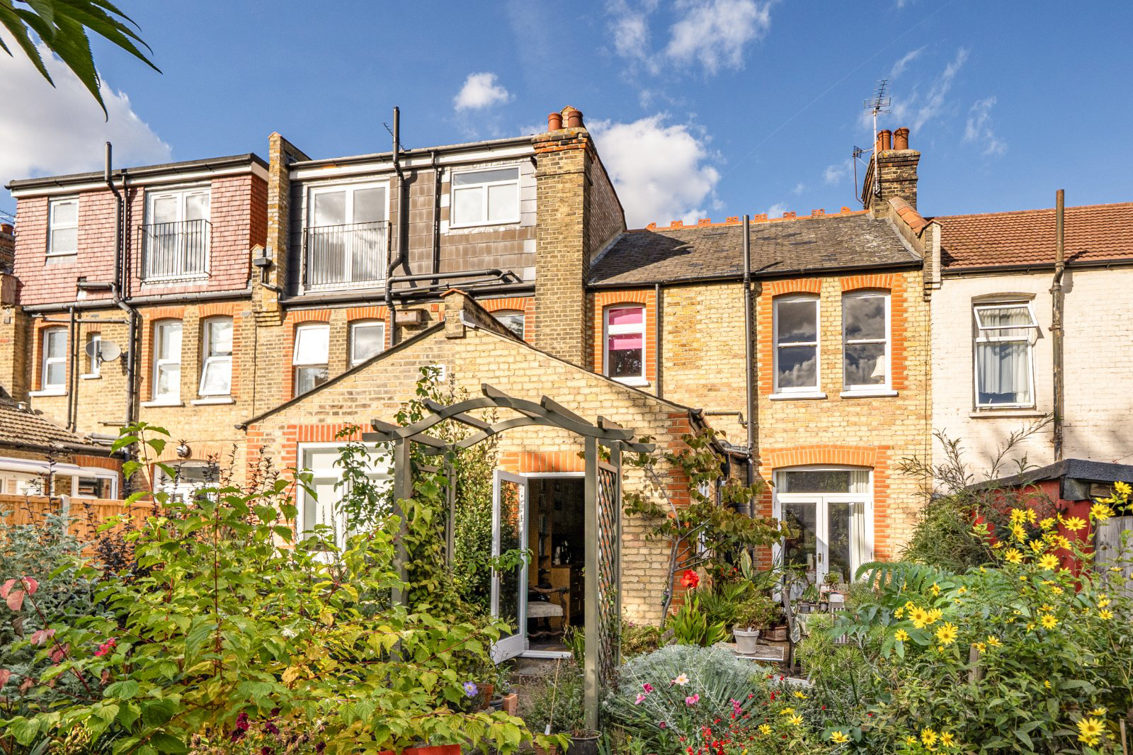 Belsize Avenue, Palmers Green, London, N13, photo 19