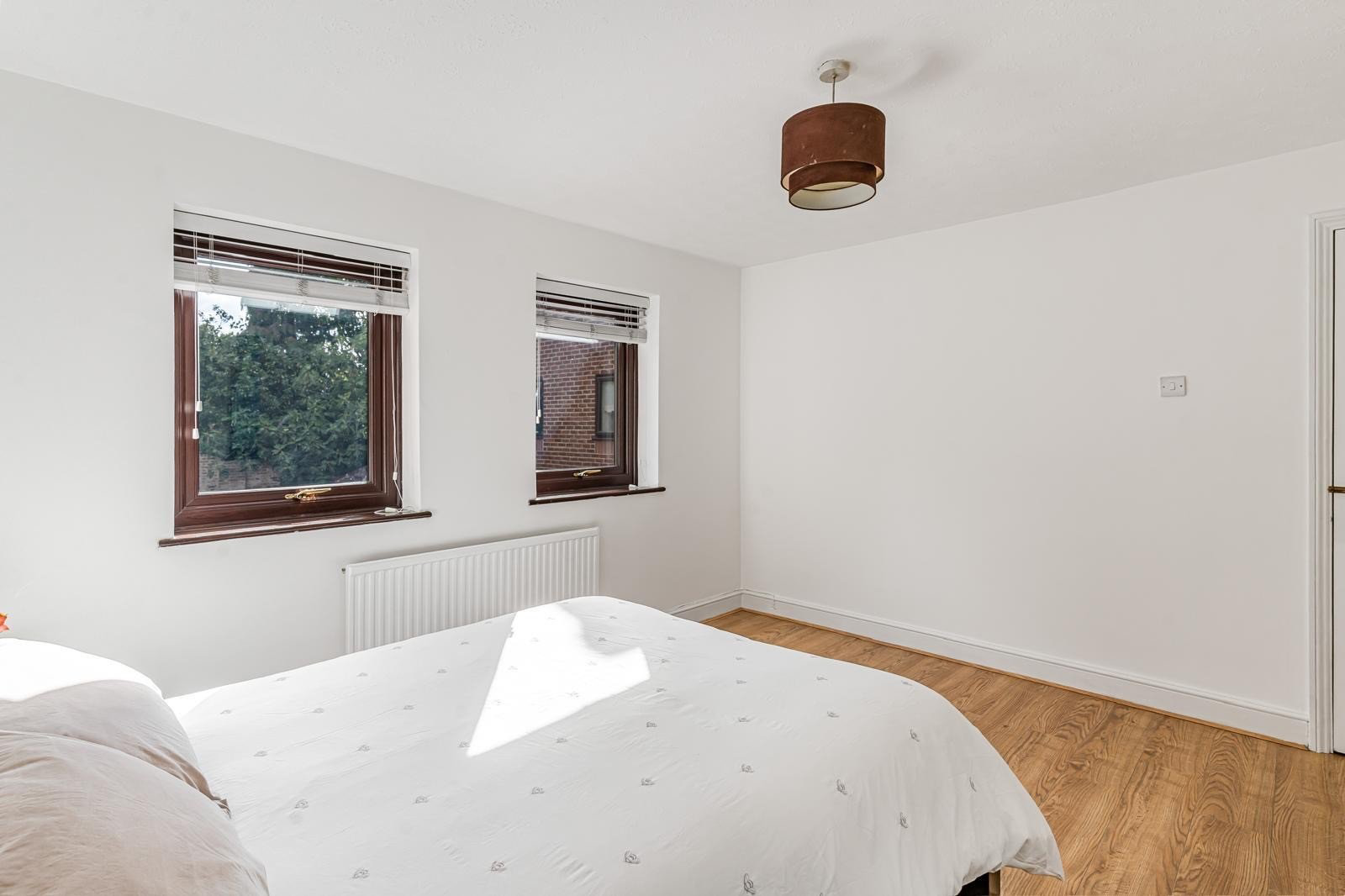 Oak Lodge, 50 Eversley Park Road, London, N21, photo 10
