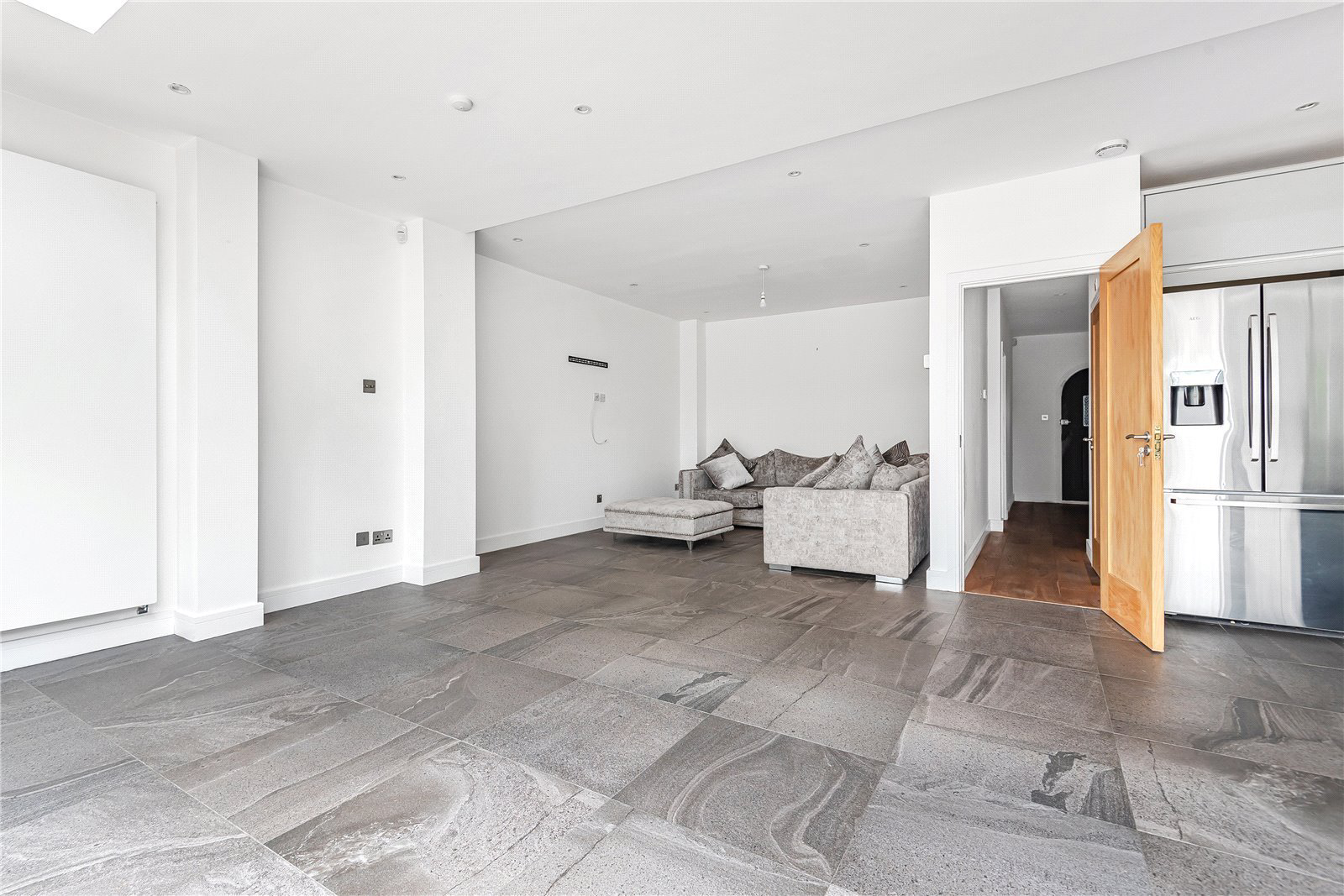 Chaseville Park Road, Winchmore Hill, London, N21, photo 15