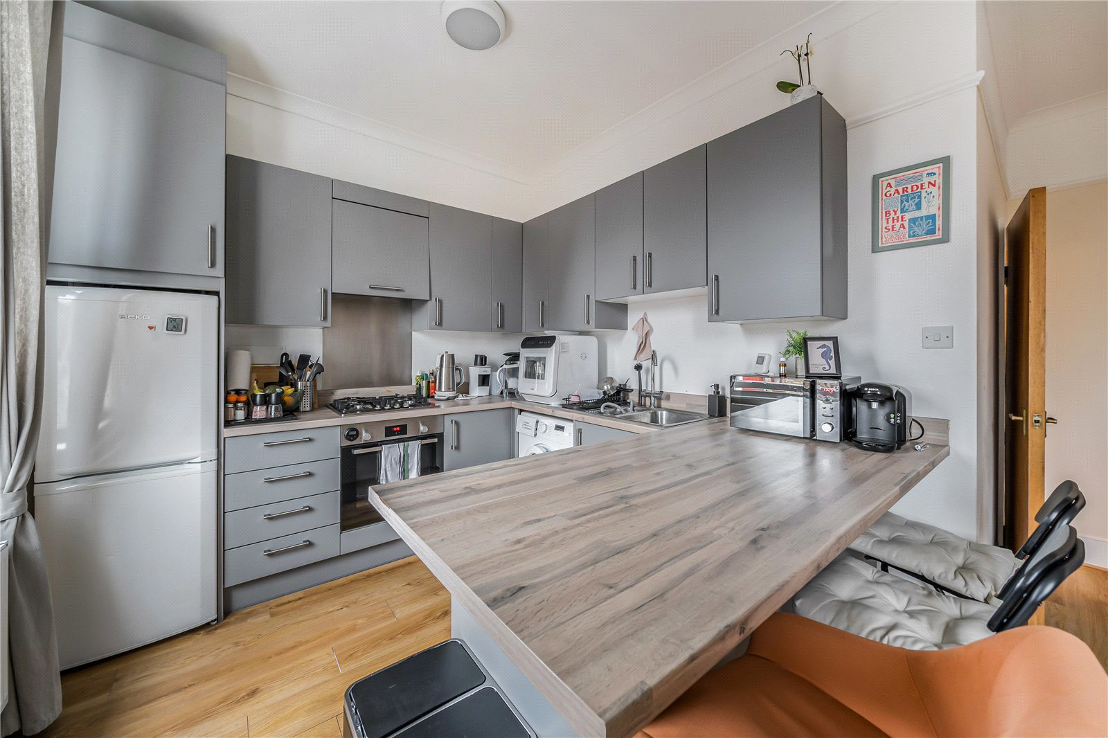 Junction Road, London, N19, photo 15