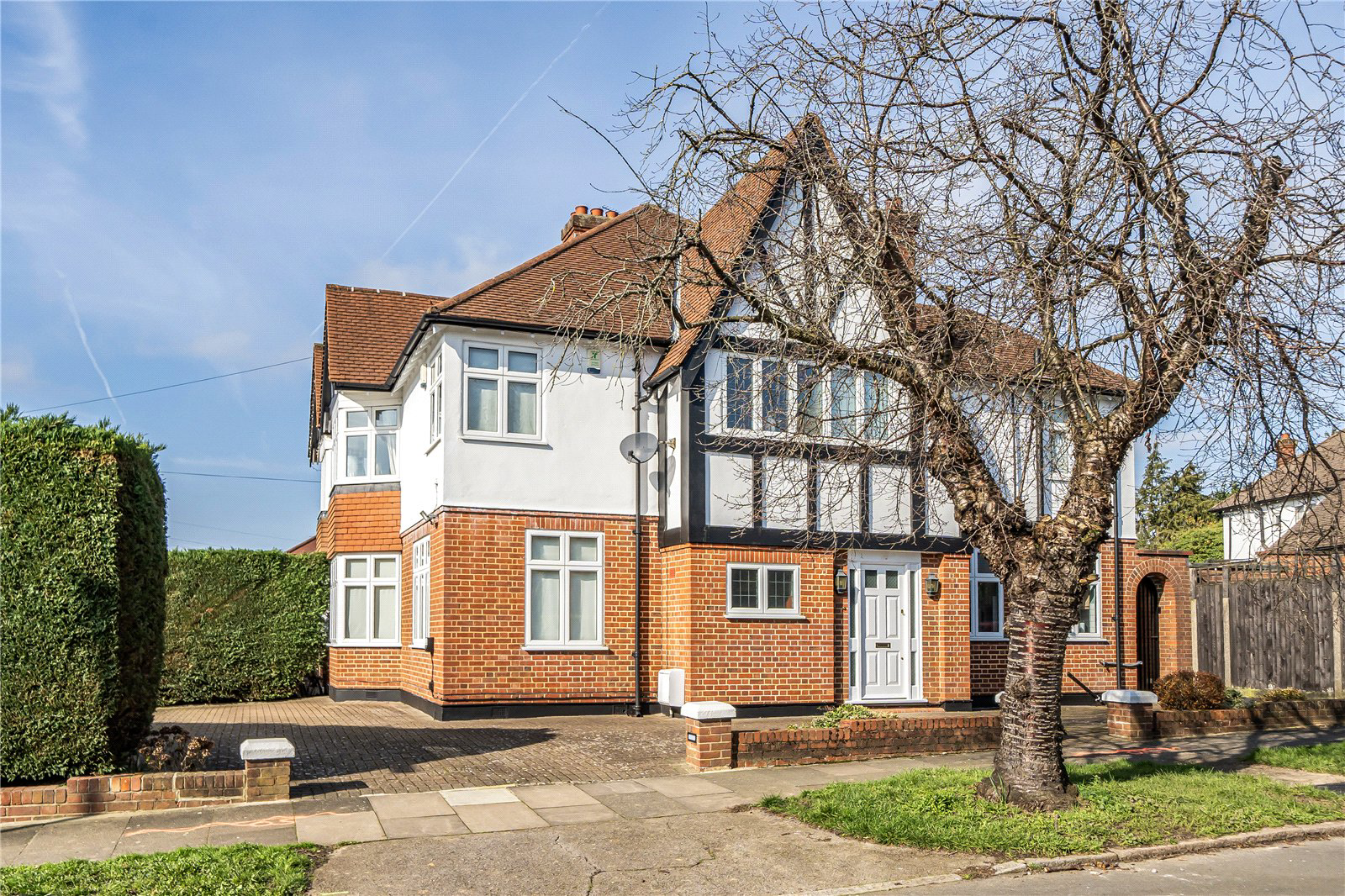 Freston Gardens, Cockfosters, Barnet, EN4