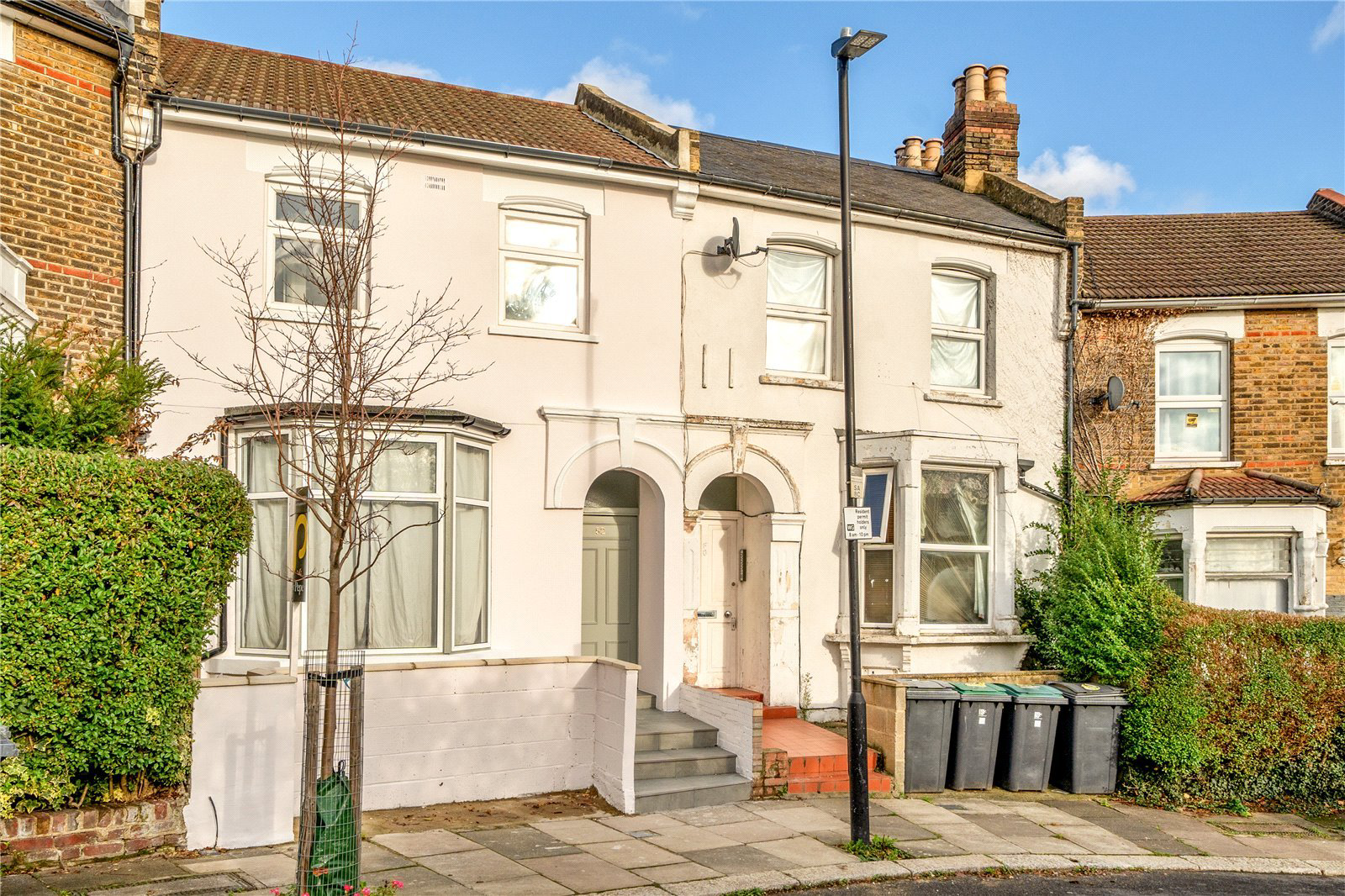 St. Albans Crescent, Wood Green, London, N22