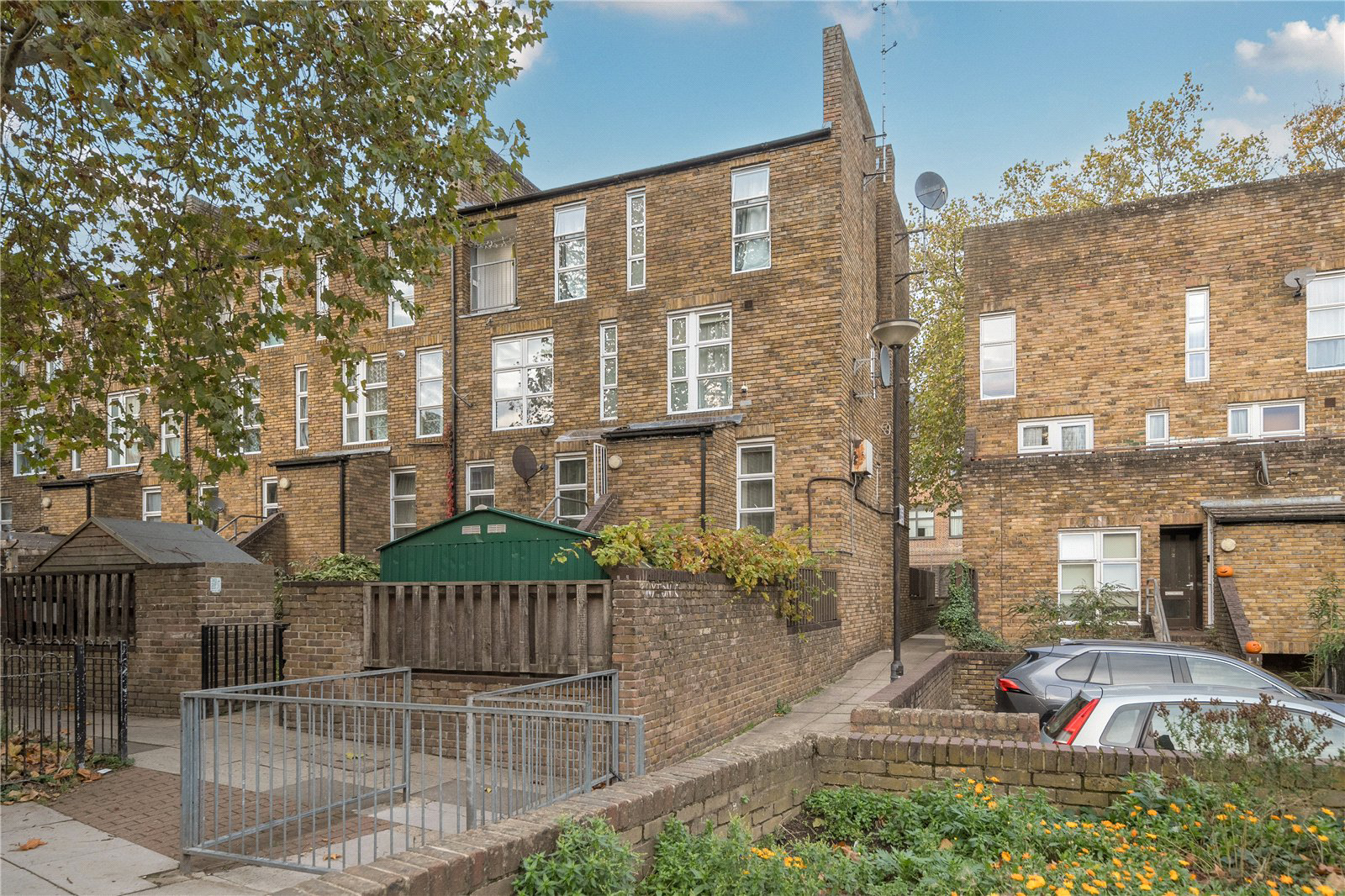 Byworth Walk, London, N19