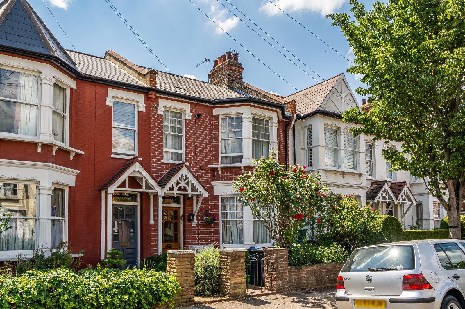 Melbourne Avenue, Palmers Green, London, N13