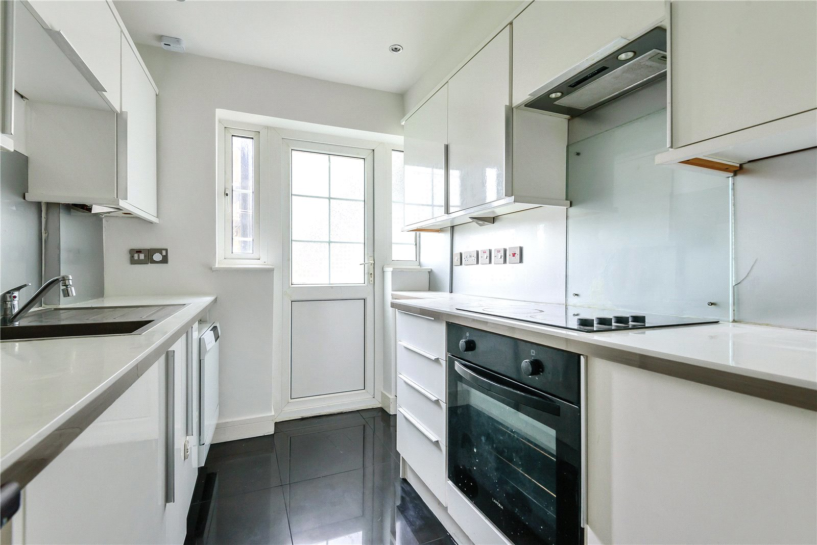 Wentworth Court, Wentworth Road, Barnet, EN5, photo 4