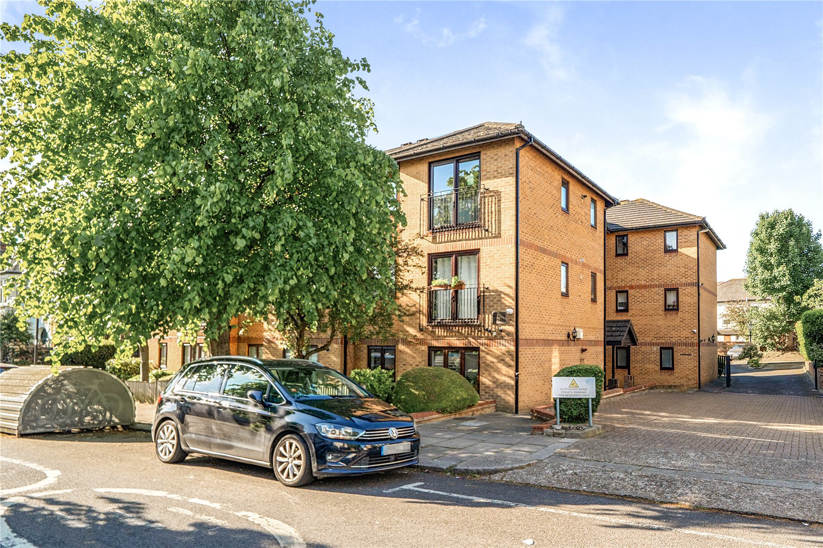 Woodside Court, Stonard Road, Palmers Green, London, N13