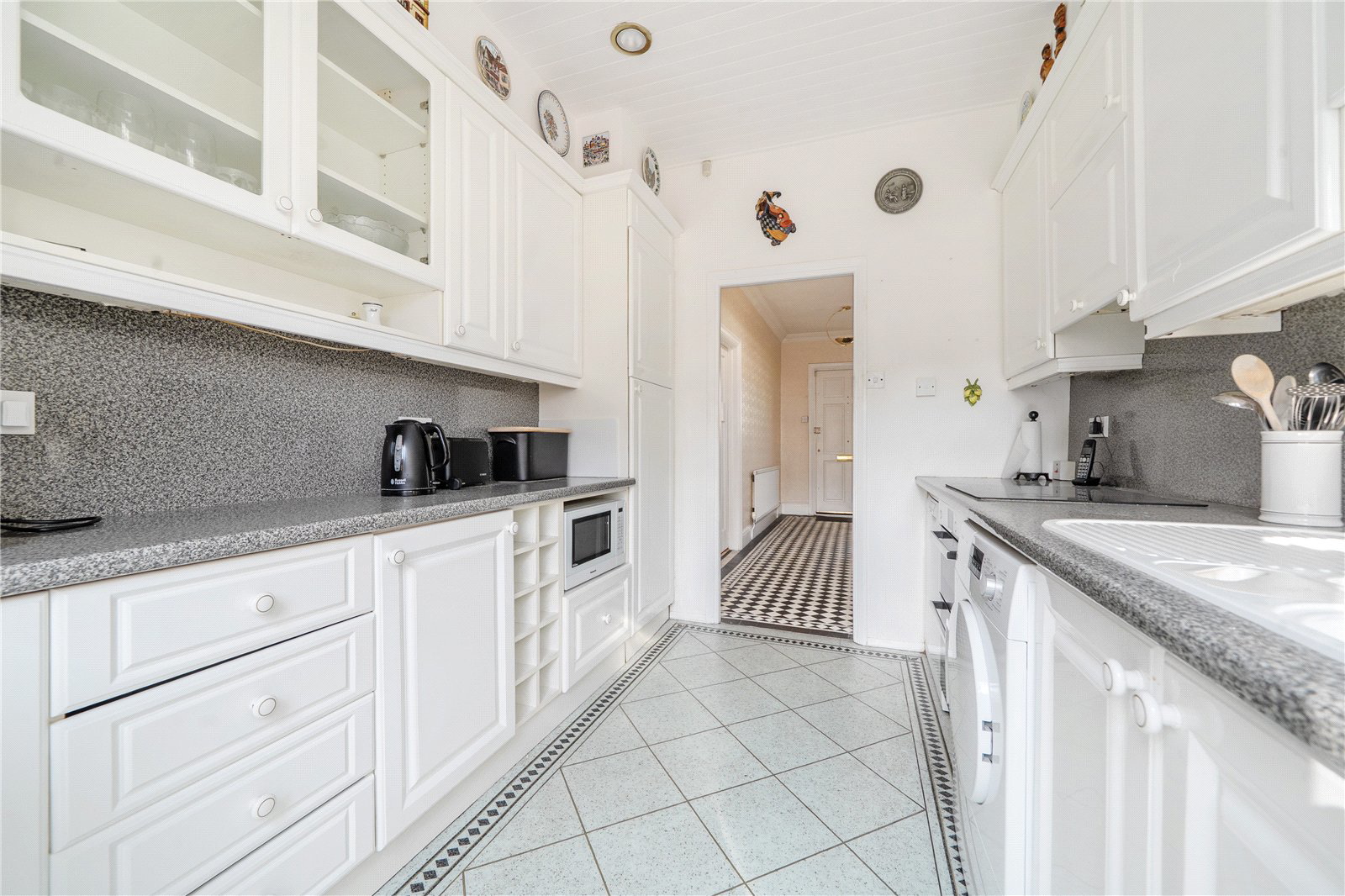 Park Avenue, Enfield, EN1, photo 23