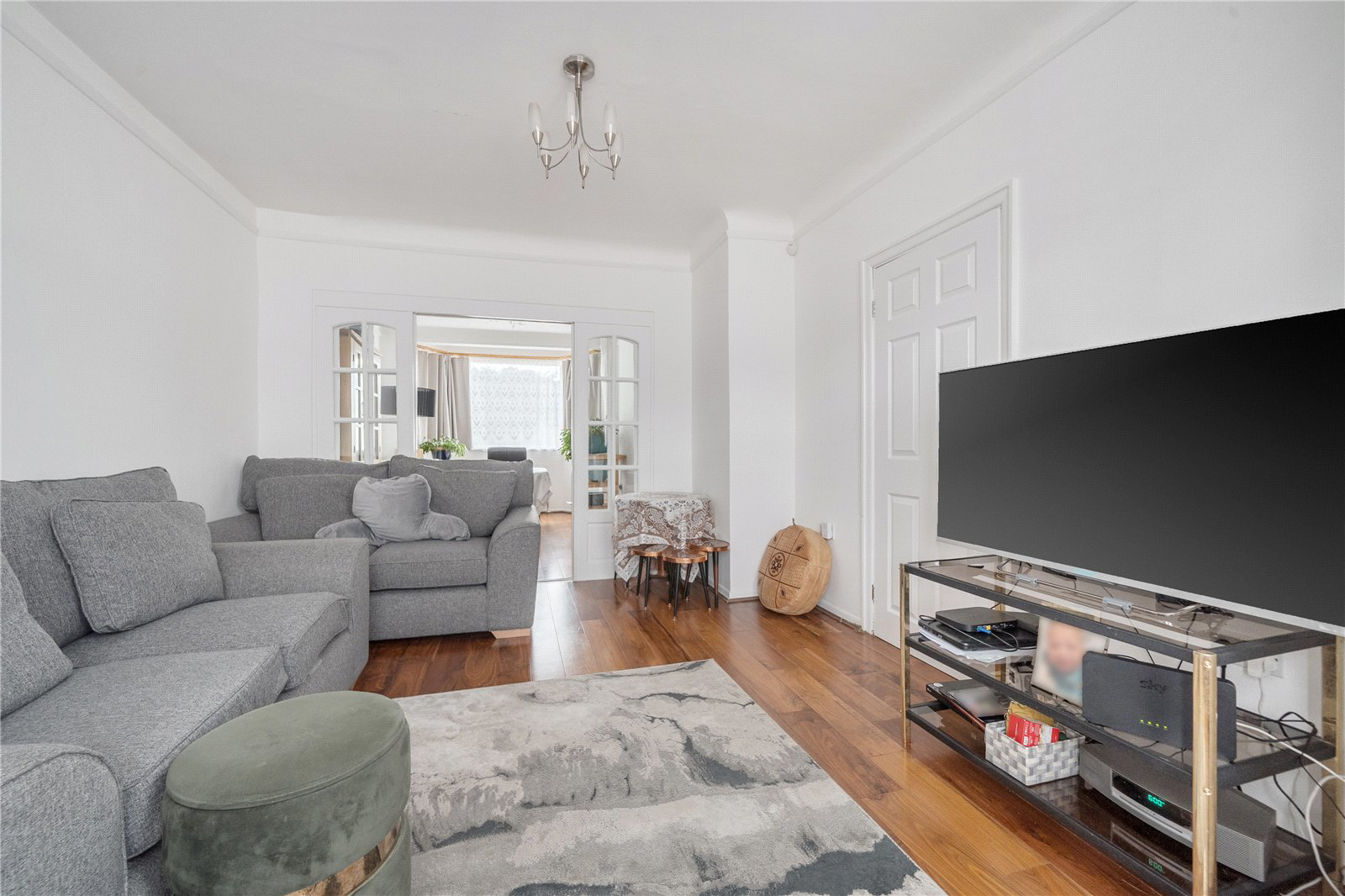 The Larches, Palmers Green, London, N13, photo 4