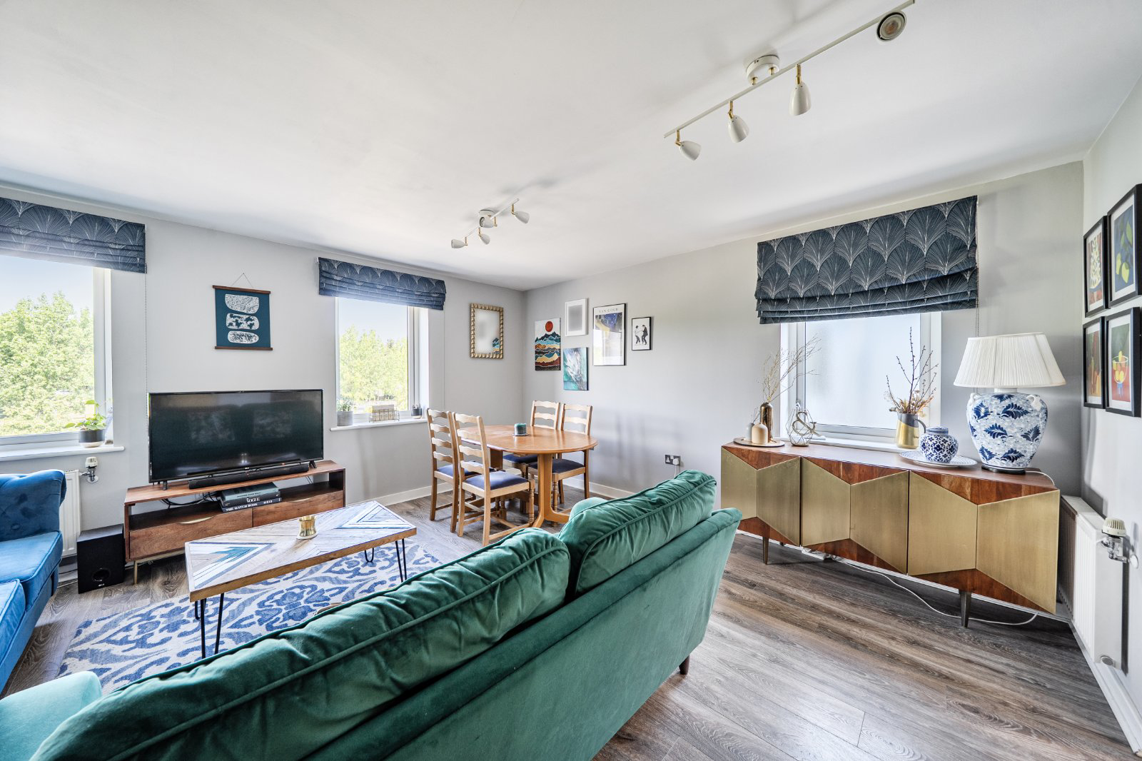 Seven Sisters Road, Hackney, London, N4