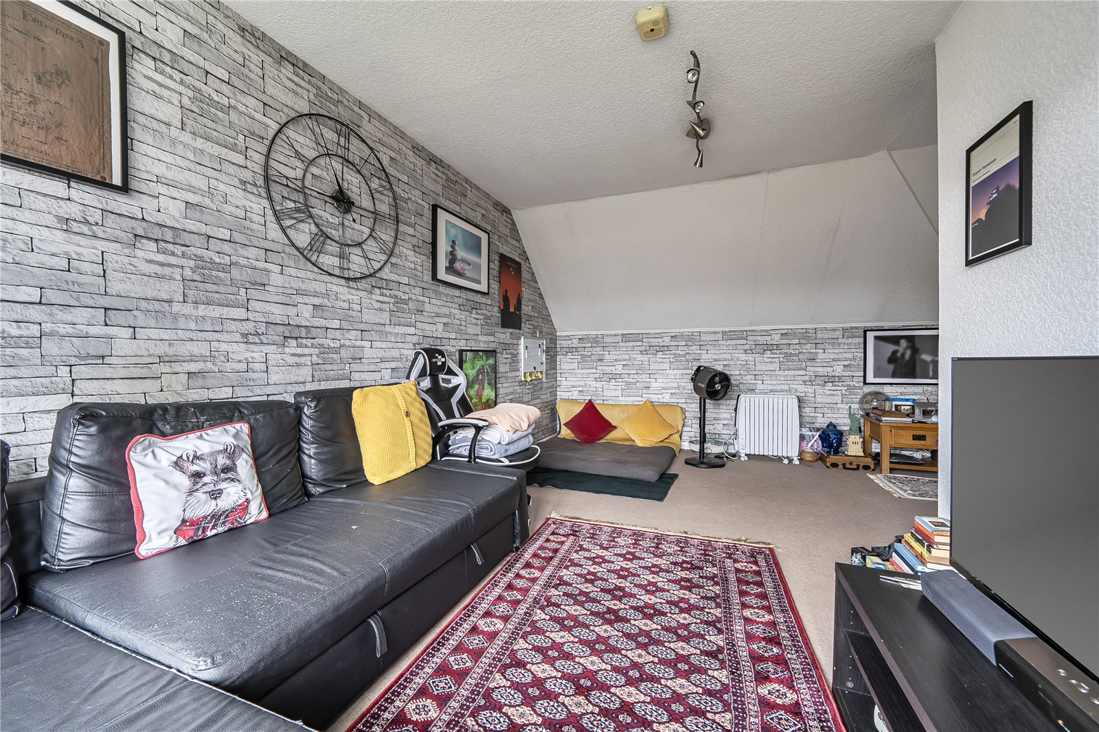 Langham Gardens, Grange Park, London, N21, photo 11