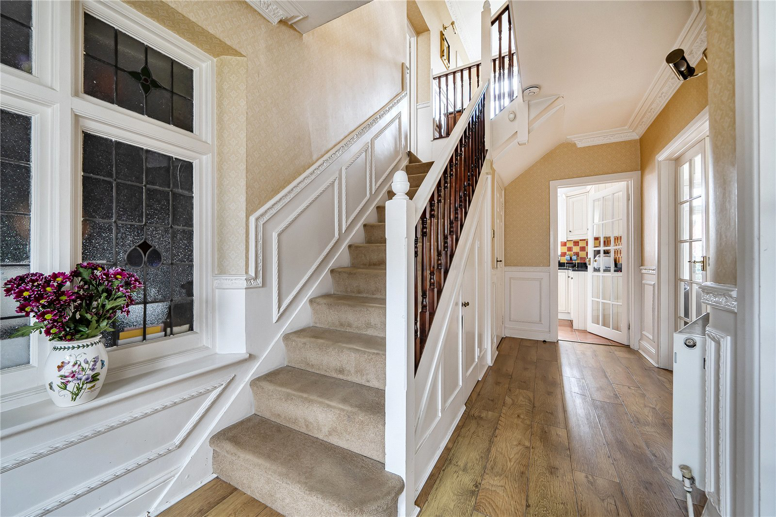 Langham Gardens, Grange Park, London, N21, photo 2