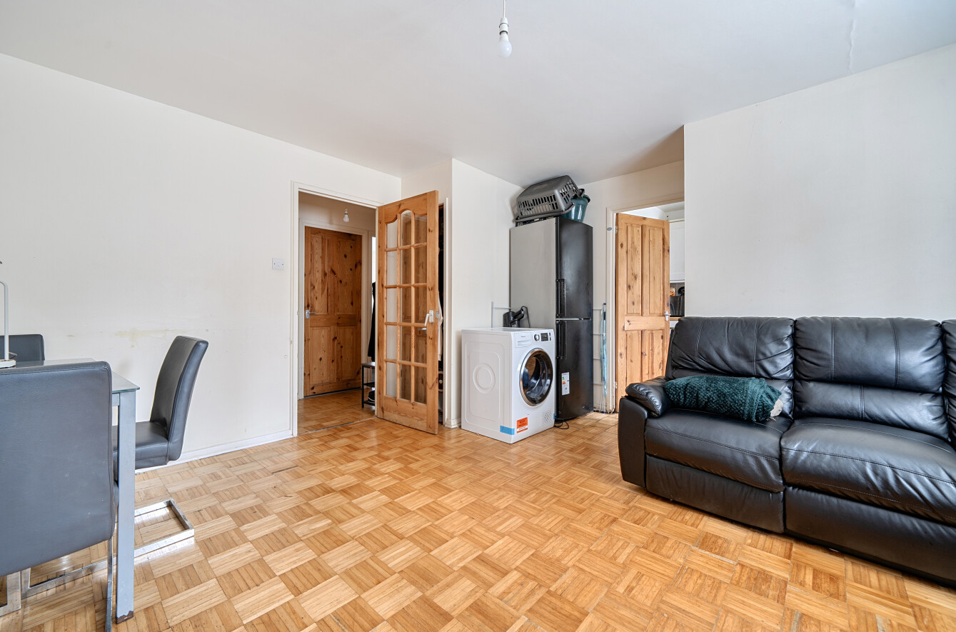 Linwood Crescent, Enfield, EN1, photo 11