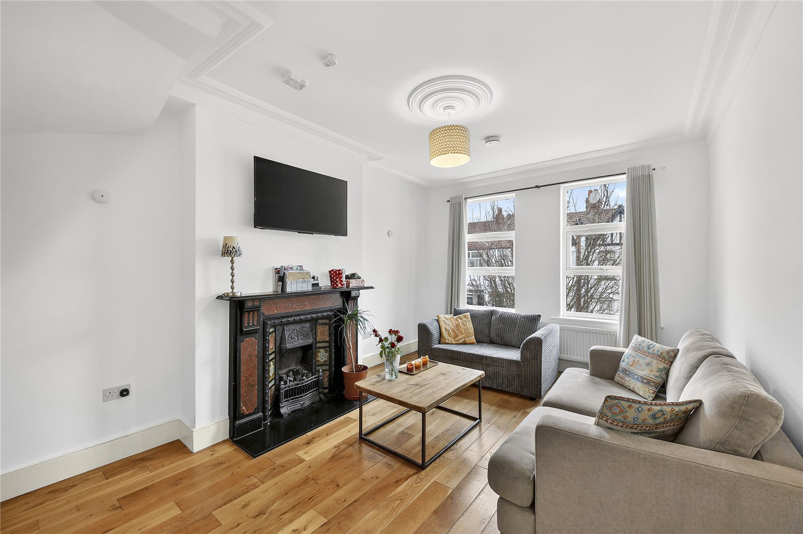 Sirdar Road, Wood Green, London, N22