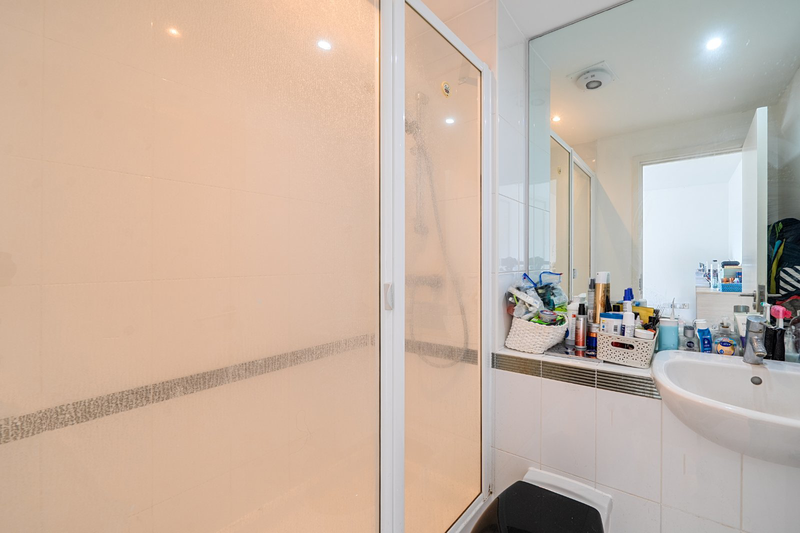 Buckler Court, Eden Grove, London, N7, photo 11