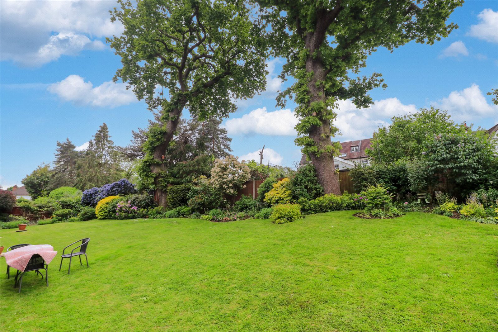 Oakdene House, 4 Bycullah Road, Enfield, EN2, photo 7