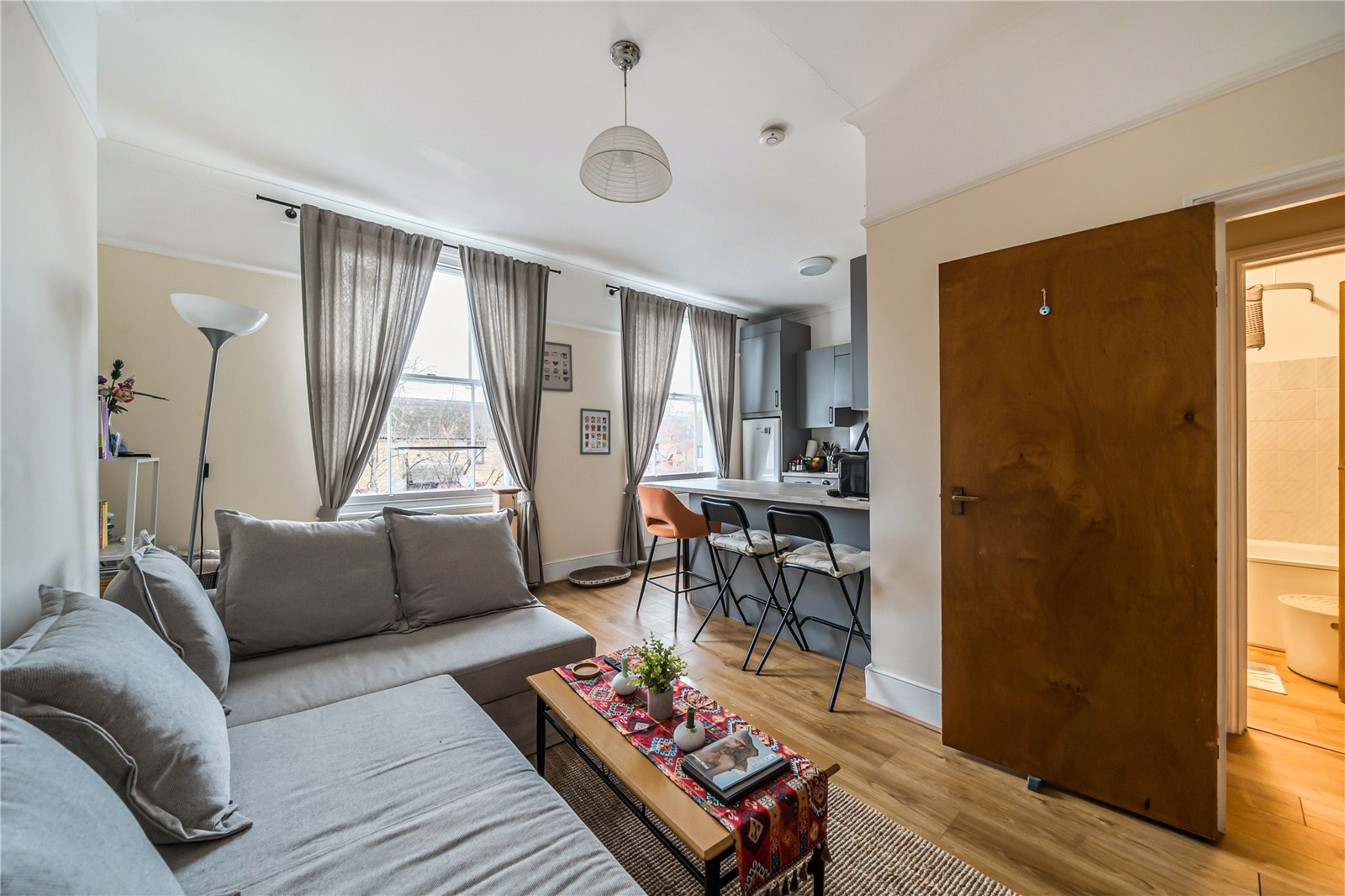 Junction Road, London, N19, photo 16