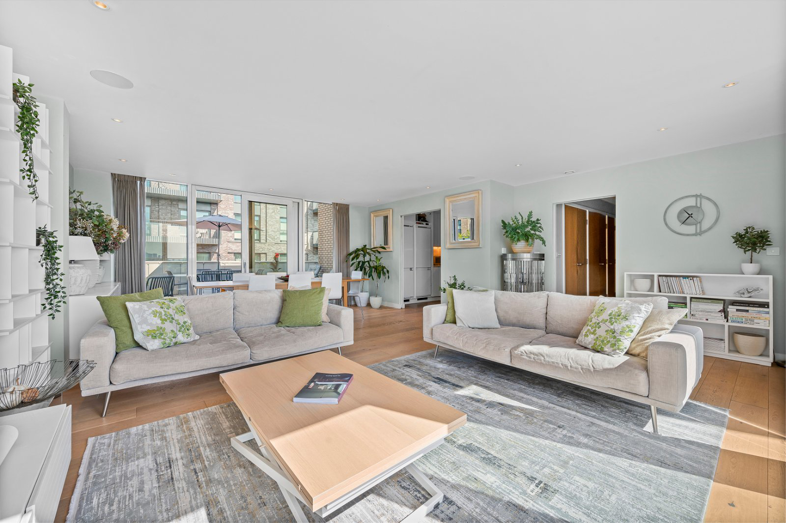 Devan Grove, London, N4, photo 21