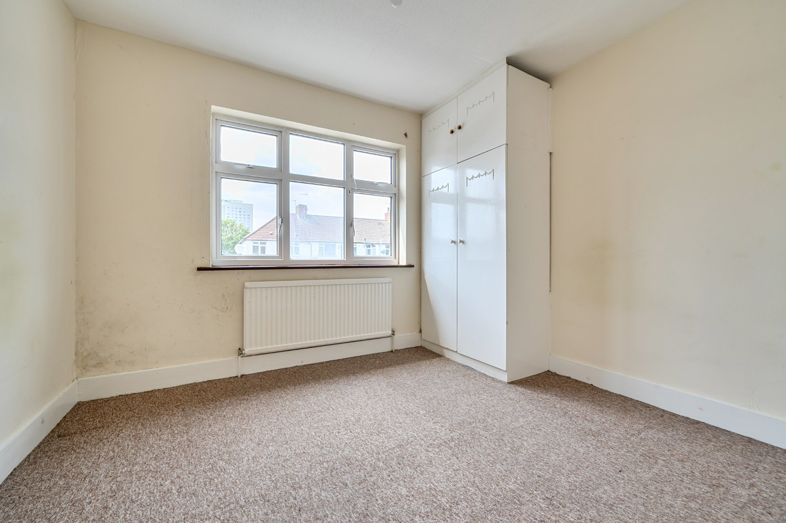 Hampshire Close, Edmonton, London, N18, photo 16