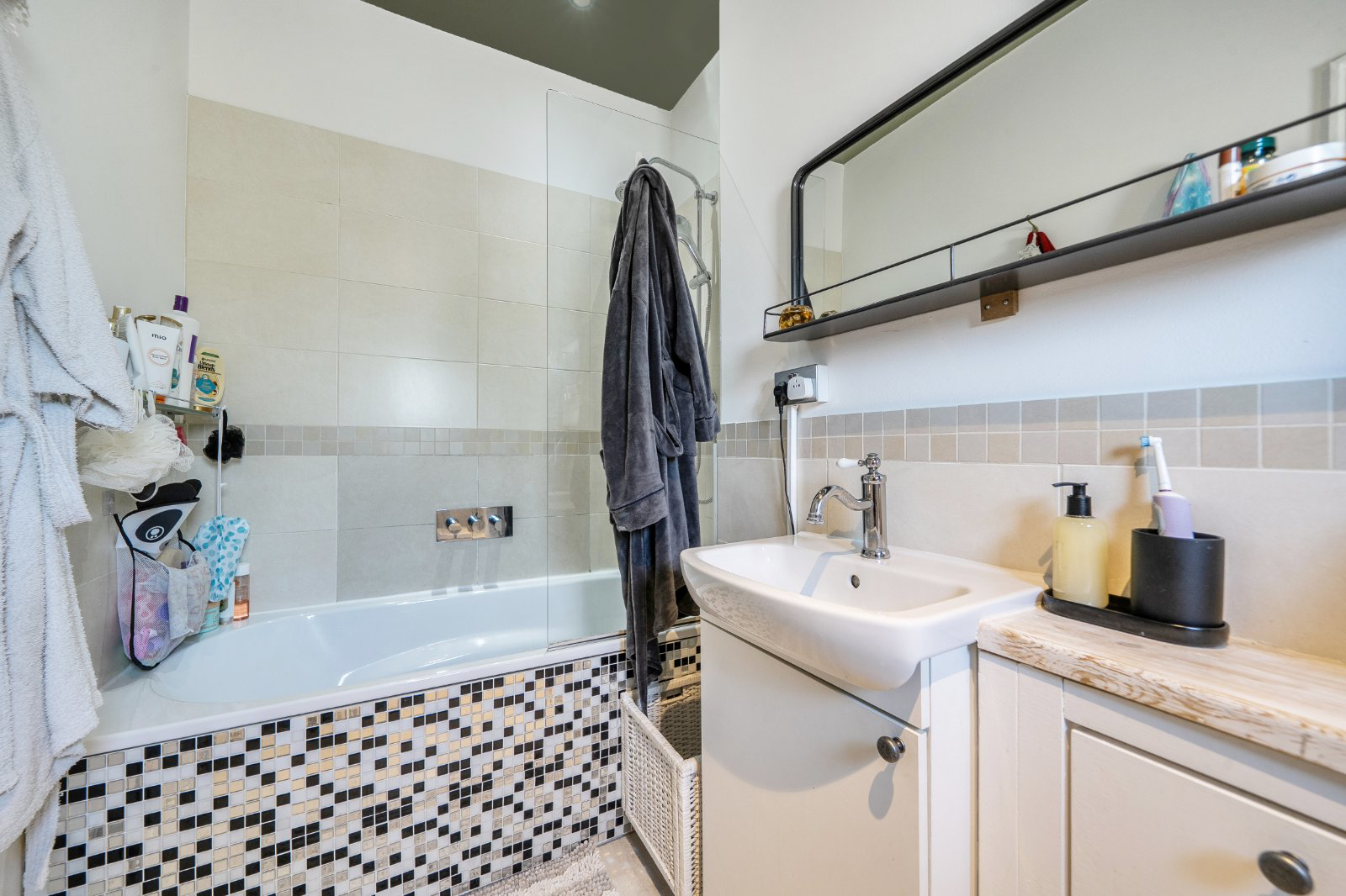 Park Avenue, Palmers Green, London, N13, photo 12