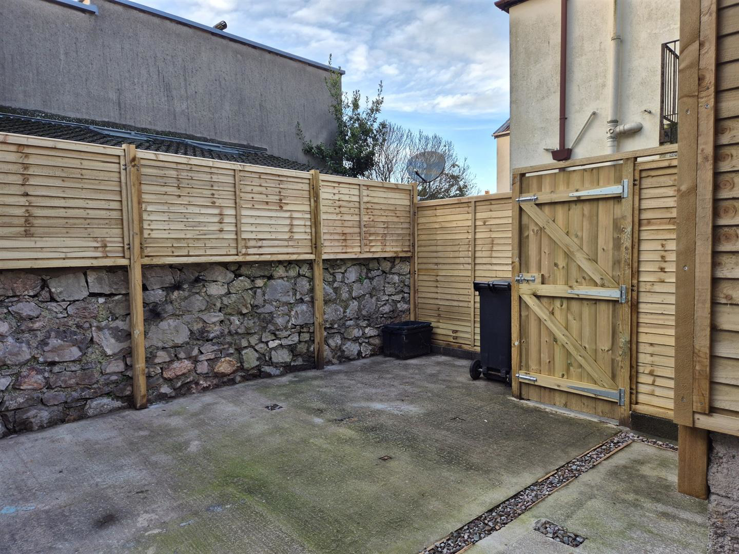 Walliscote Road South, Weston-Super-Mare, photo 6