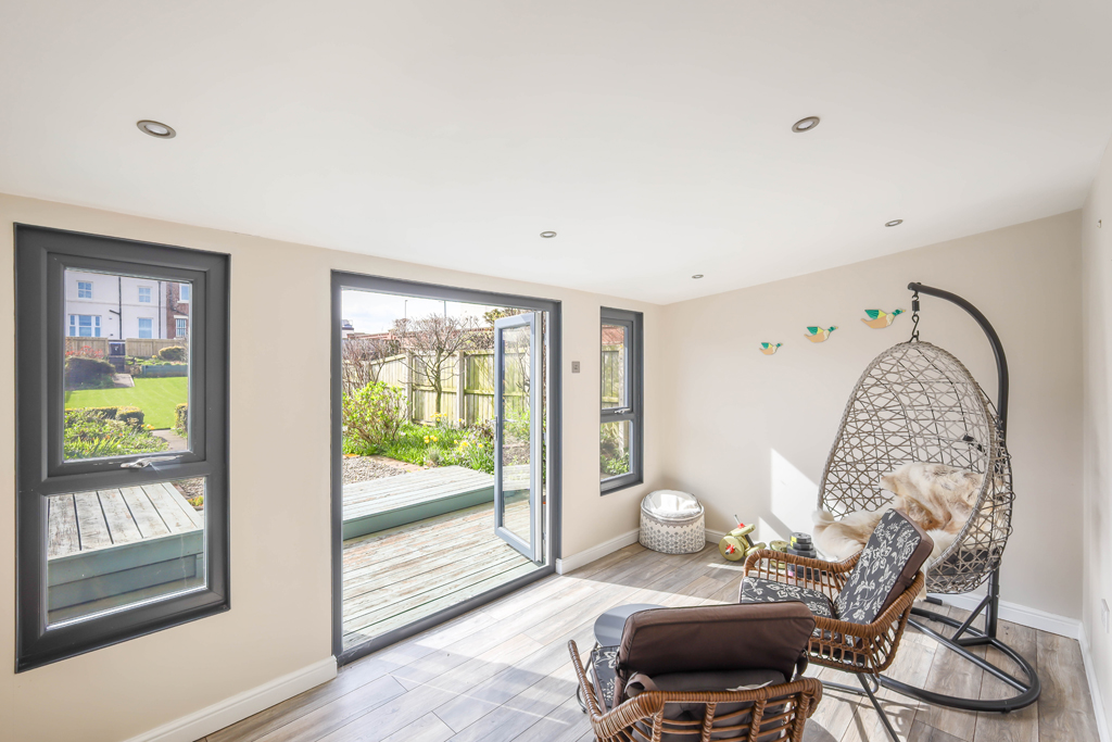 Bath Terrace, Seaham, County Durham, photo 21