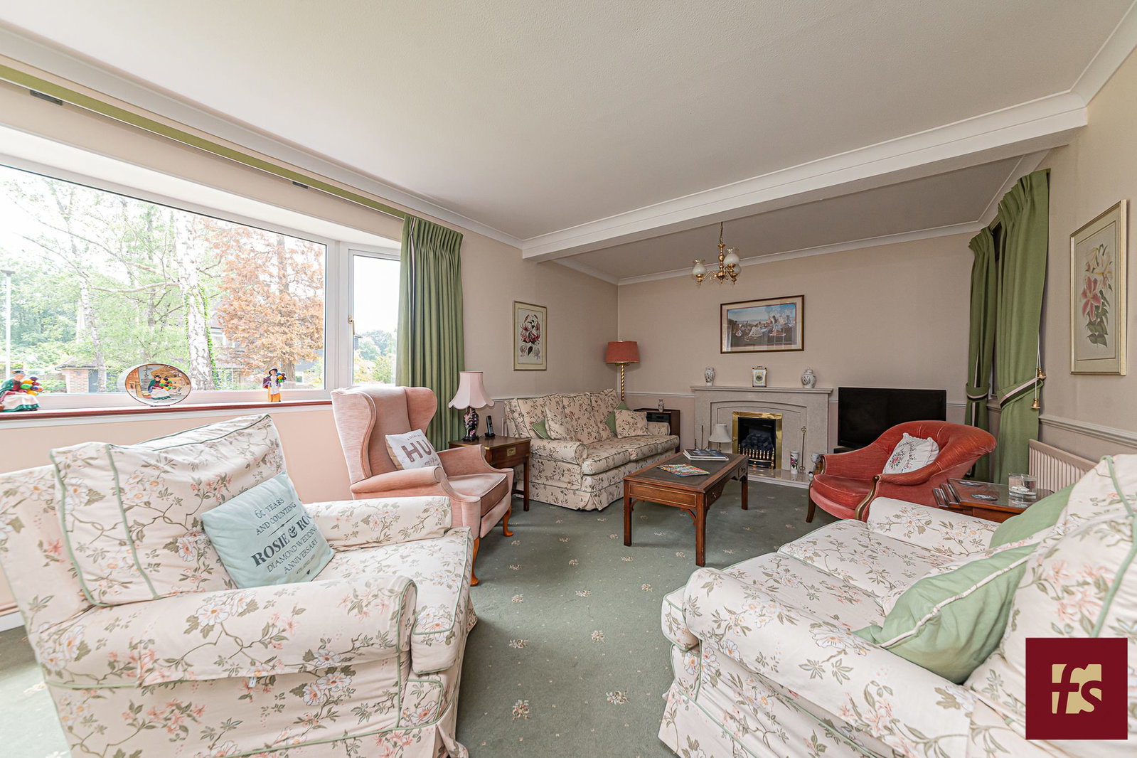 Linkway, Crowthorne, Berkshire, RG45 6ES, photo 2