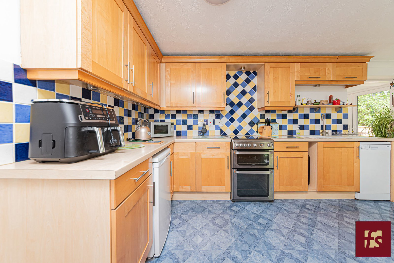 Long Mickle, Sandhurst, Berkshire, GU47 8QN, photo 10