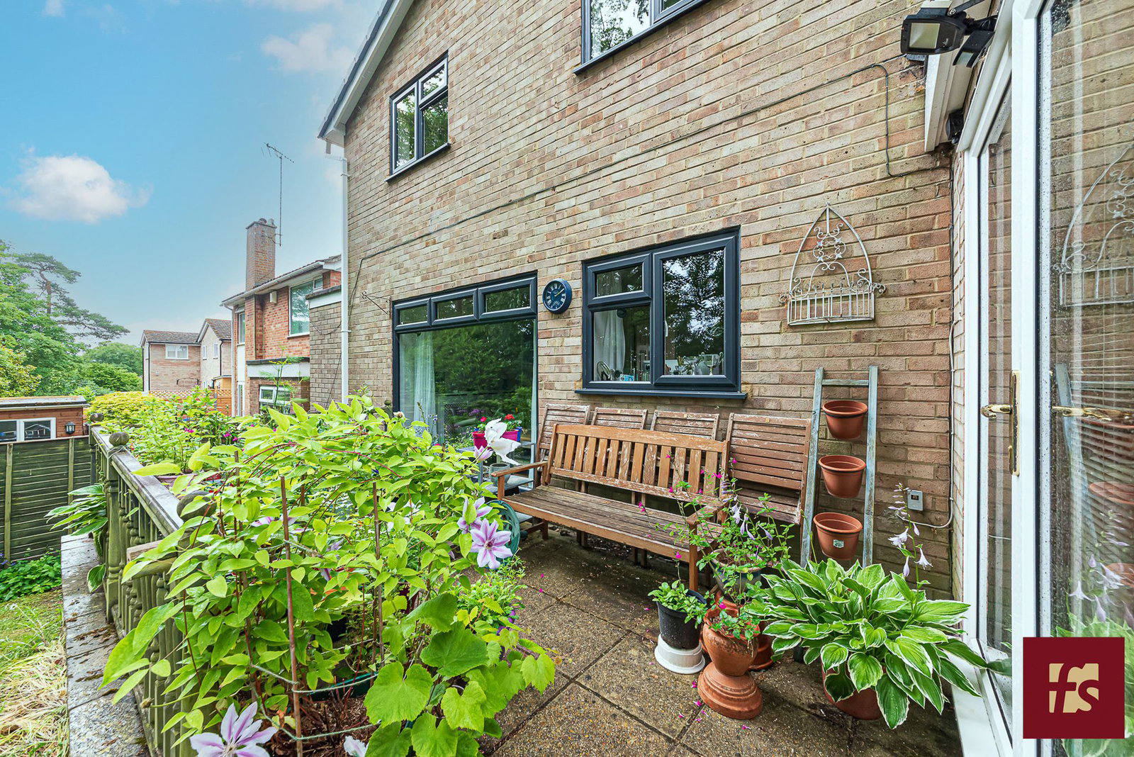 Long Mickle, Sandhurst, Berkshire, GU47 8QN, photo 26