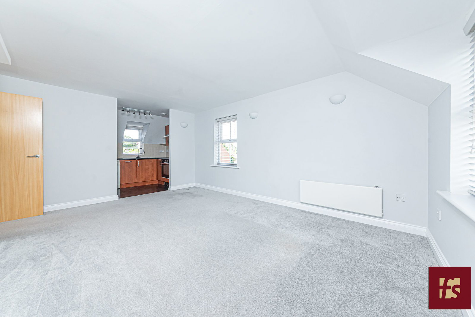 Talavera Close, Crowthorne, Berkshire, RG45 6DE, photo 3