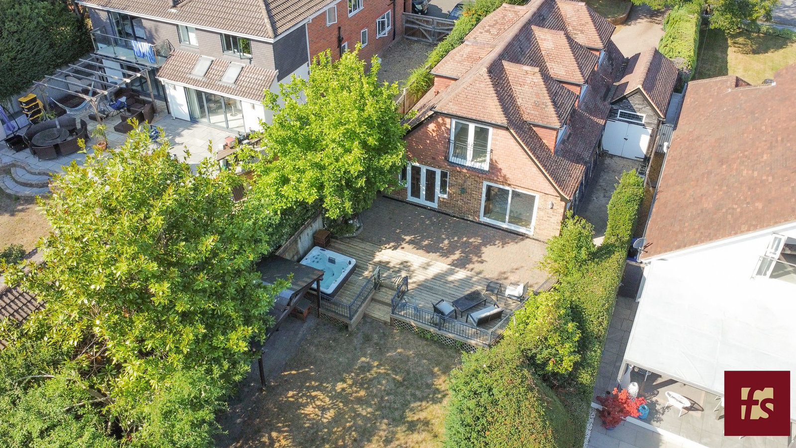Pinehill Road, Crowthorne, Berkshire, RG45 7JR, photo 28