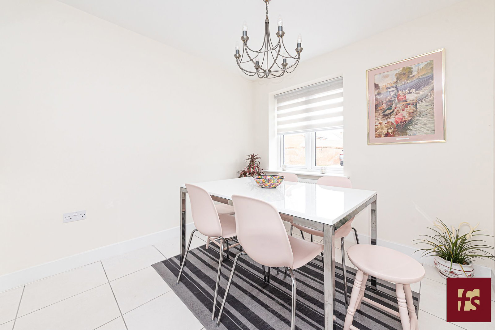 Dashers Close, Crowthorne, Berkshire RG45 6GX, photo 6