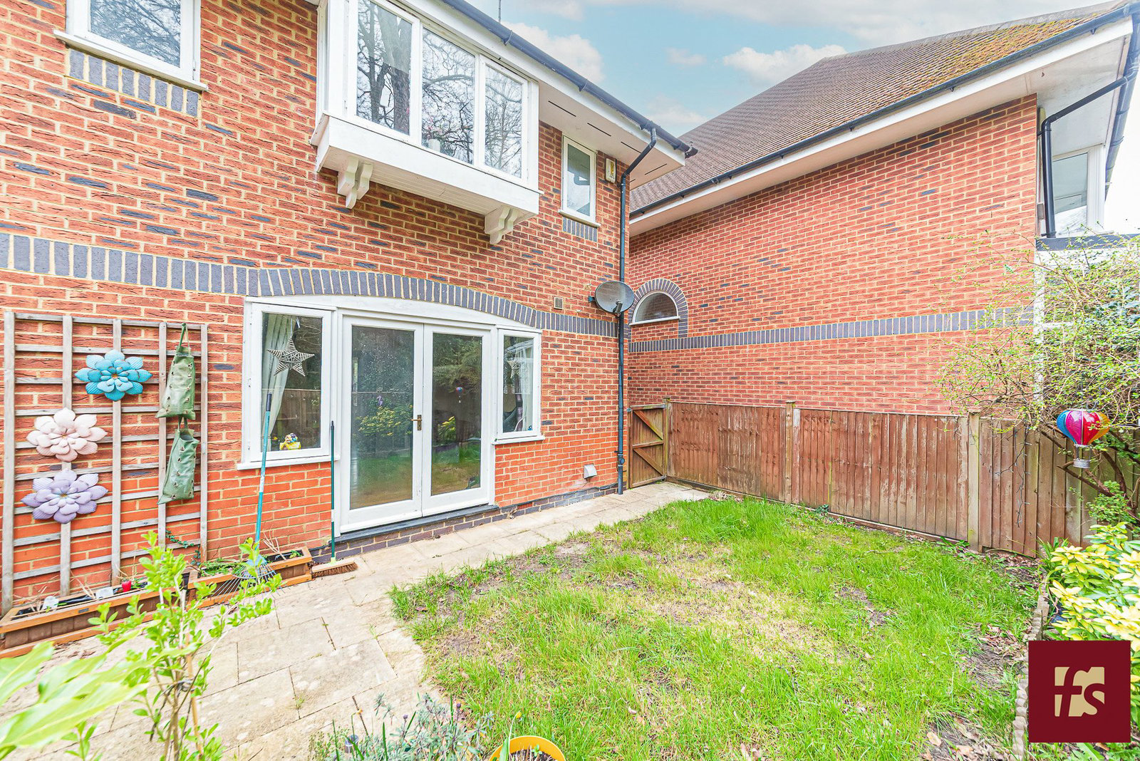 Masefield Gardens, Crowthorne, Berkshire, photo 17