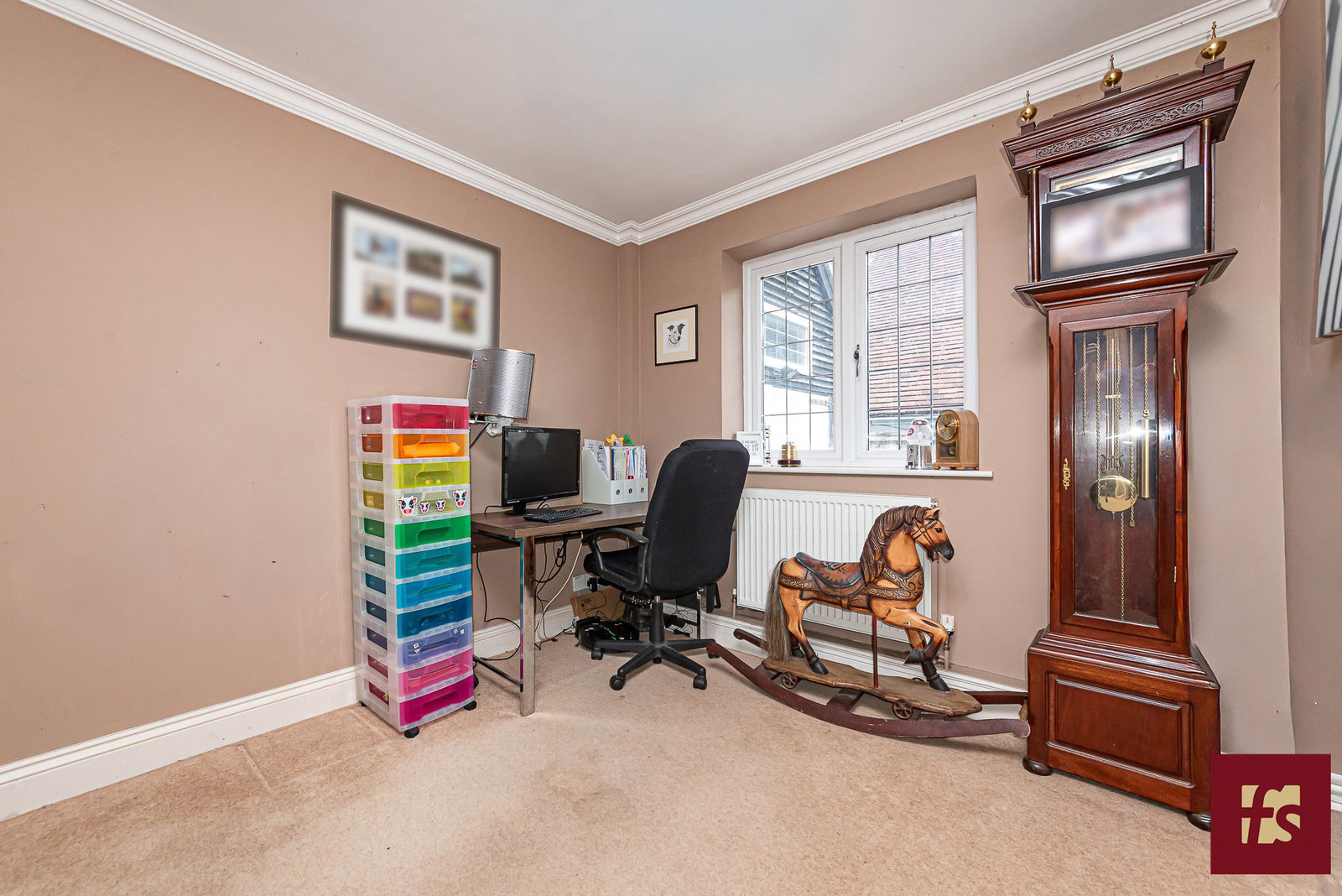 Pinehill Road, Crowthorne, Berkshire, RG45 7JR, photo 8