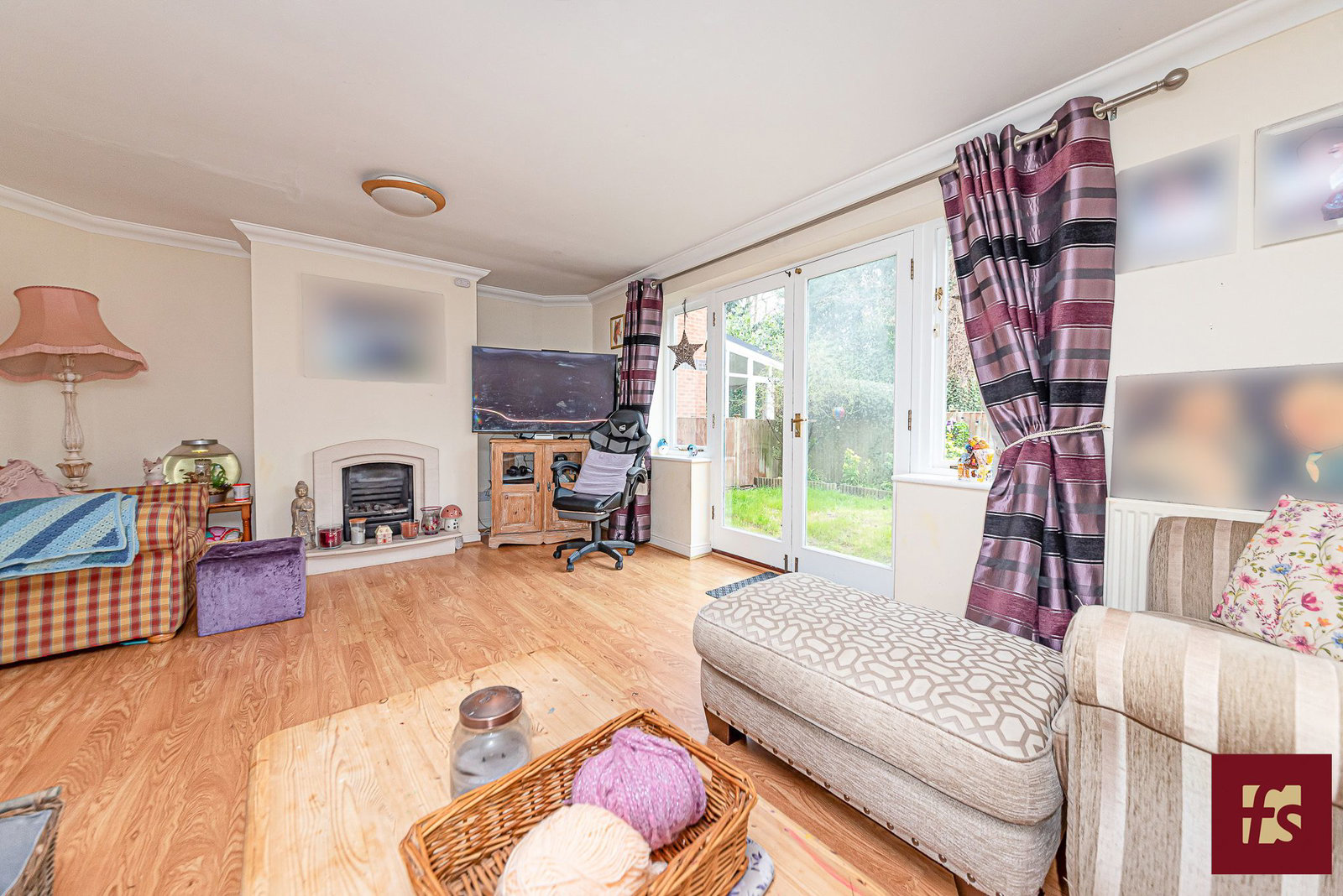 Masefield Gardens, Crowthorne, Berkshire, photo 3