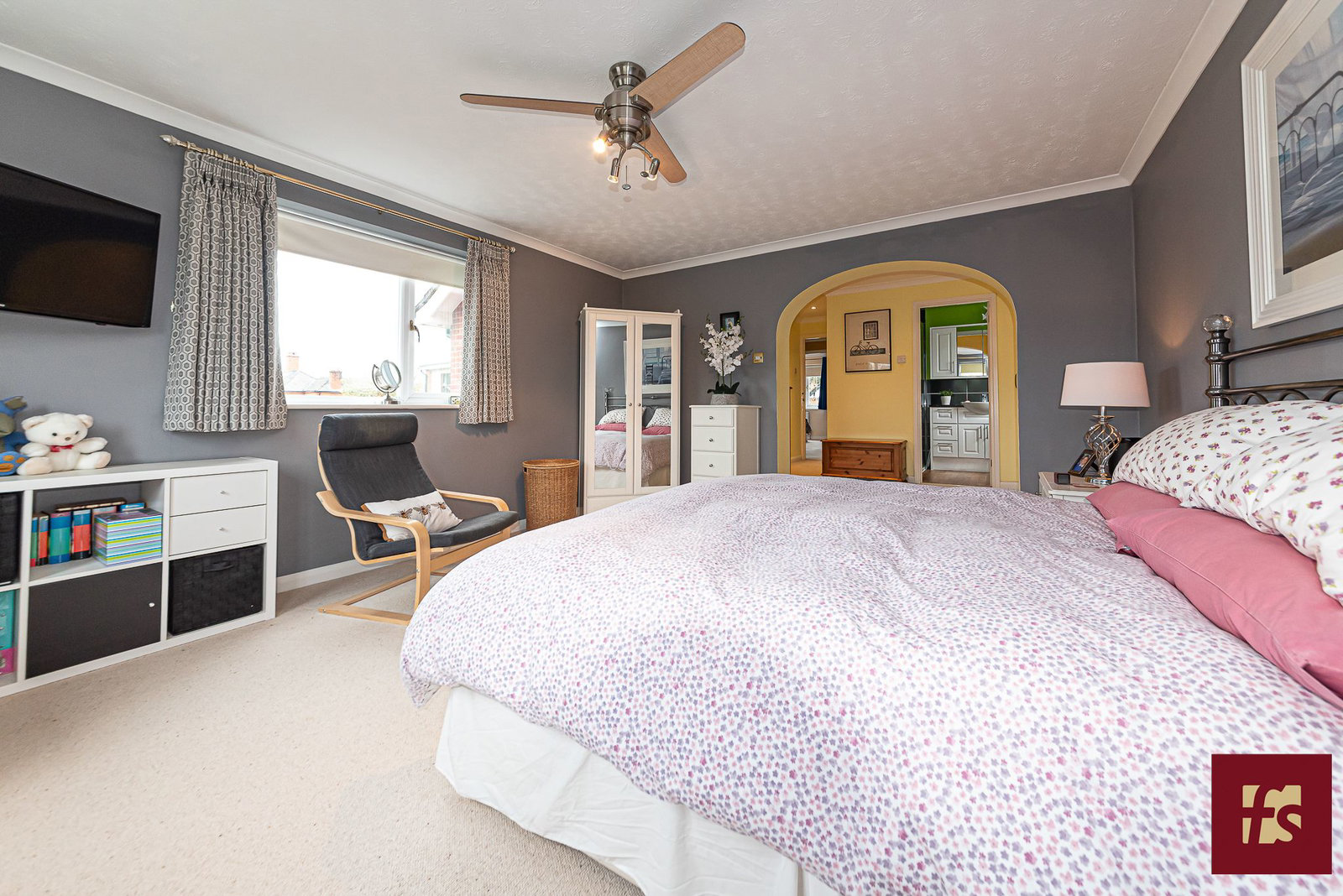 Forest Road, Crowthorne, Berkshire RG45 7EH, photo 14