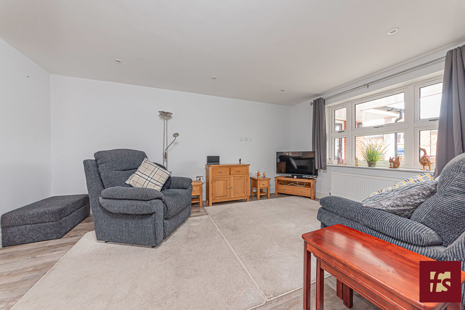 High Street, Crowthorne, RG45 7AD, photo 4