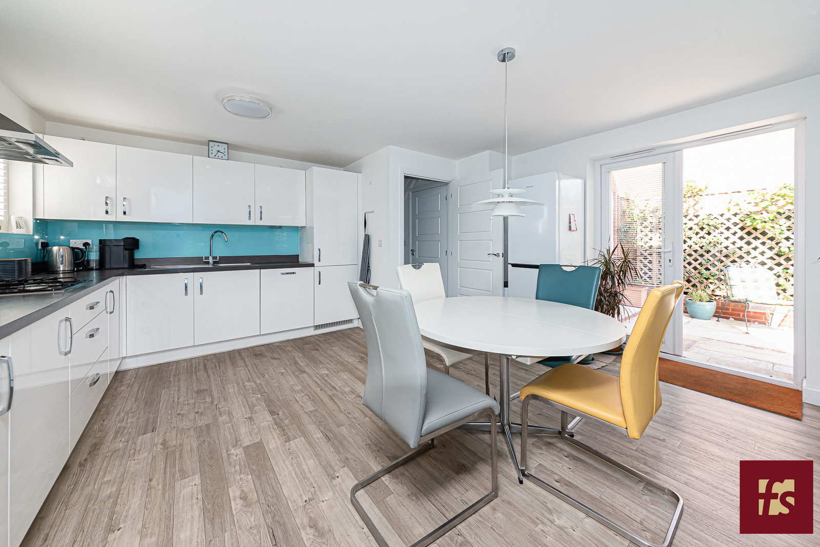 Arlott Green, Crowthorne, Berkshire RG45 7FG, photo 3
