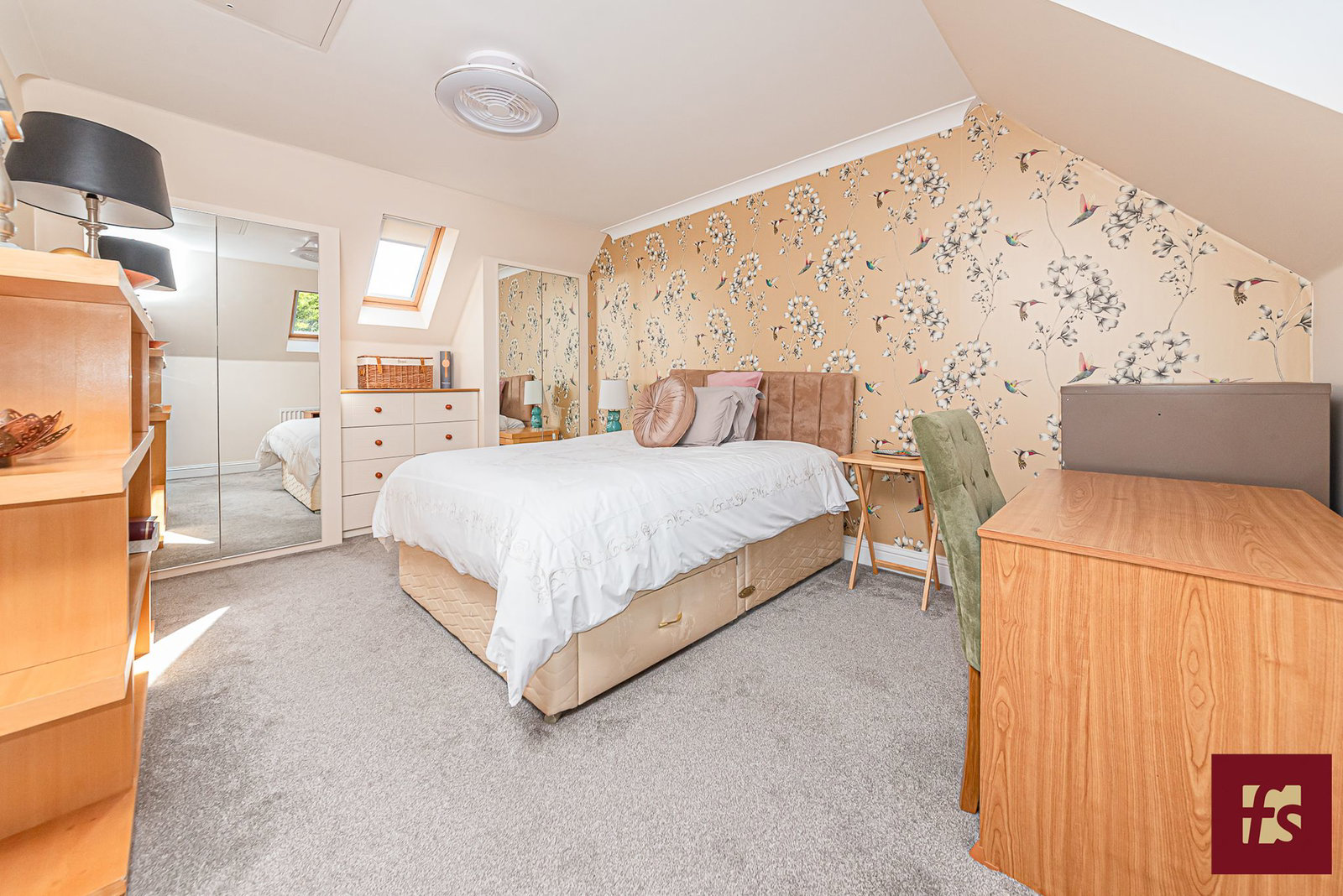 Alford Close, Sandhurst, Berkshire GU47 8DX, photo 6