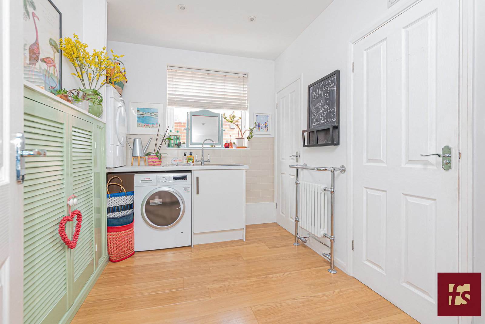 Pinehill Road, Crowthorne, Berkshire, RG45 7JP, photo 14