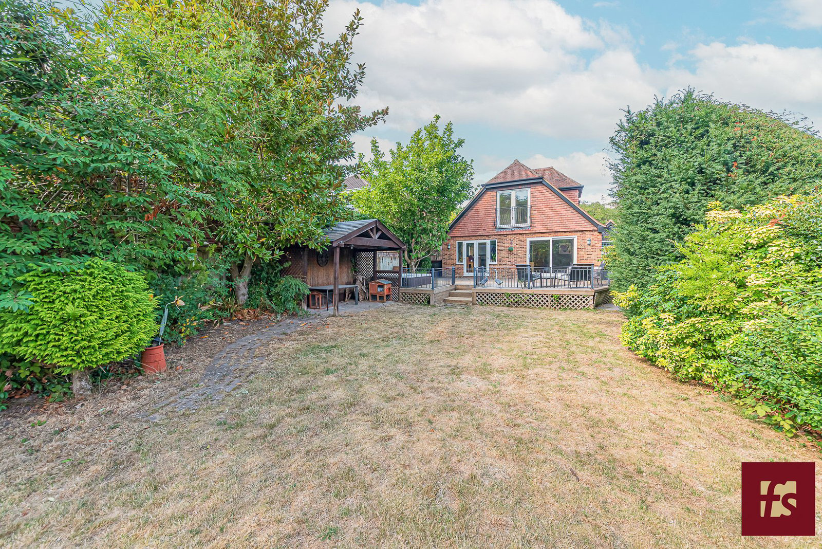 Pinehill Road, Crowthorne, Berkshire, RG45 7JR, photo 21